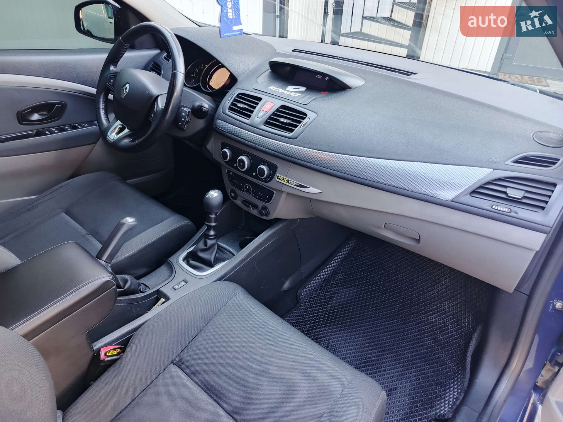 Renault Megane 2011 VIN VF1KZ5G0646376703 фото оголошення 10 з 11