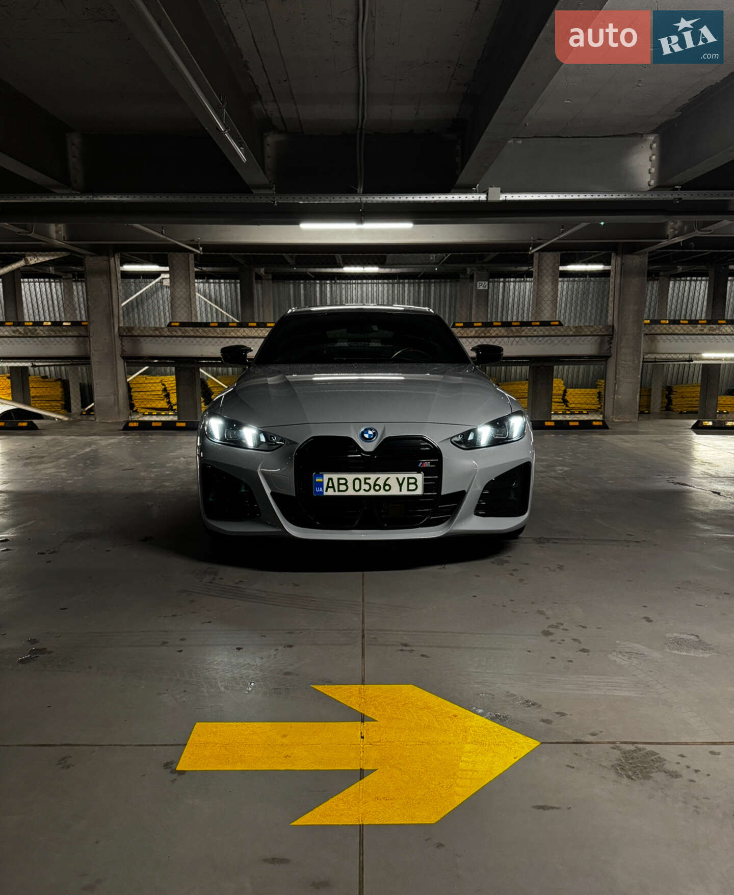 BMW i4 2024 VIN WBY31HD010FU23491 фото оголошення 2 з 29