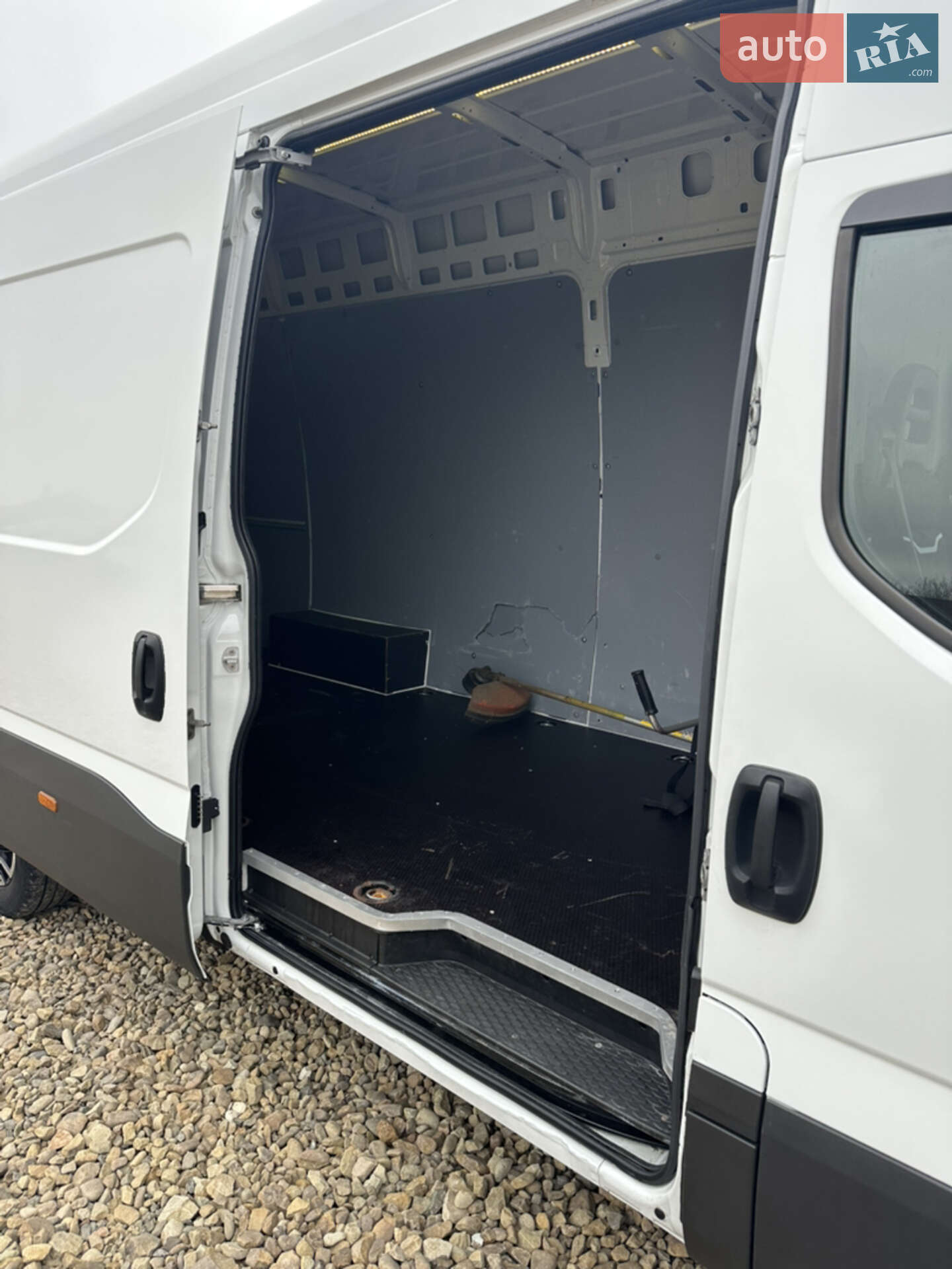 Iveco Daily 2020 VIN ZCFC535DX05361663 фото оголошення 42 з 49