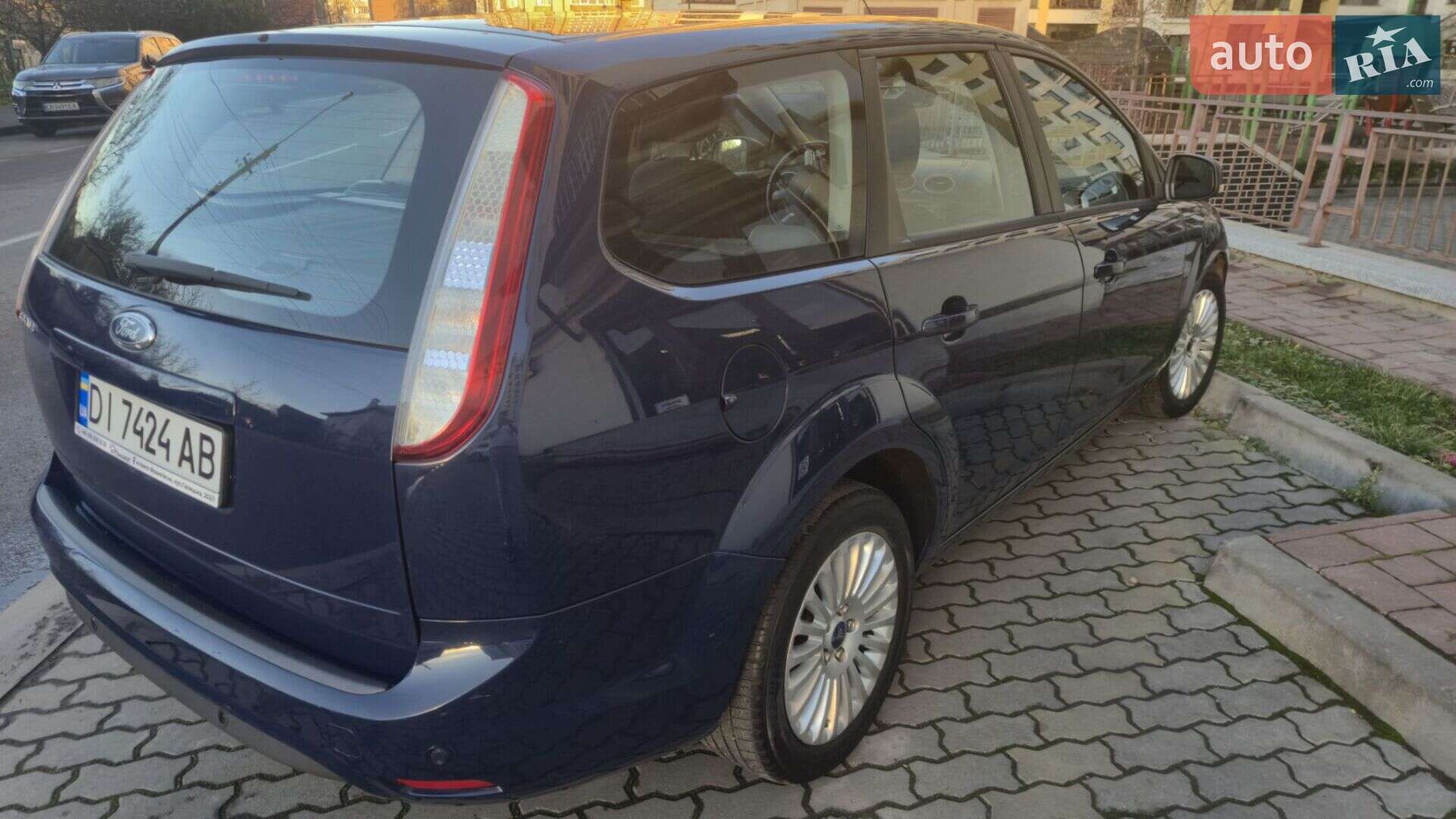 Ford Focus 2010 VIN WF0SXXGCDSAA67654 фото оголошення 6 з 13
