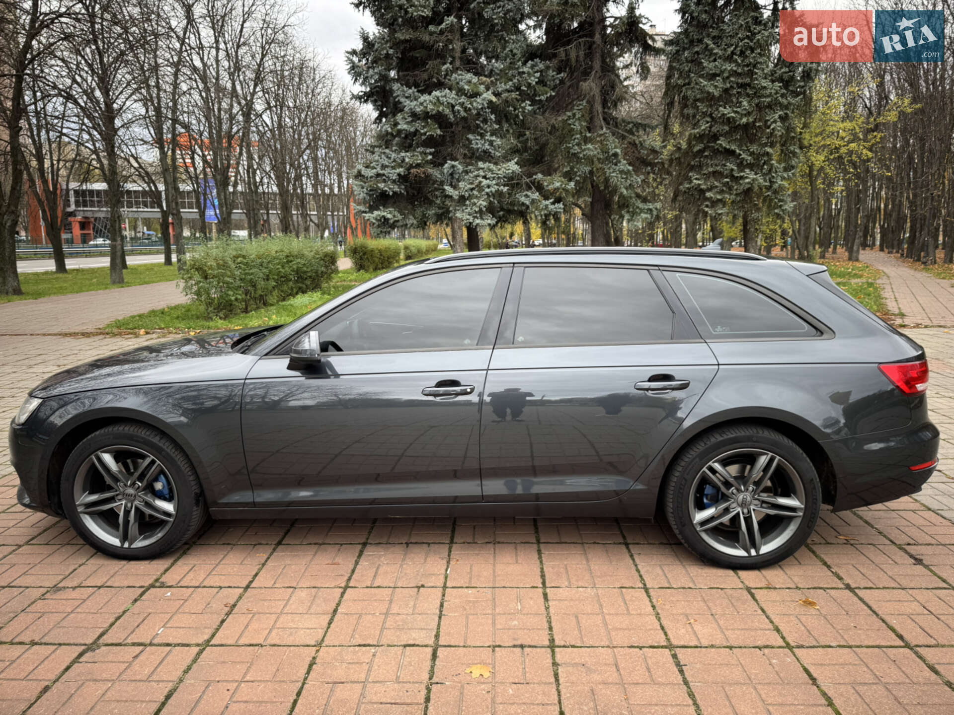 Audi A4 2016 VIN WAUZZZF42HA007949 фото оголошення 11 з 52
