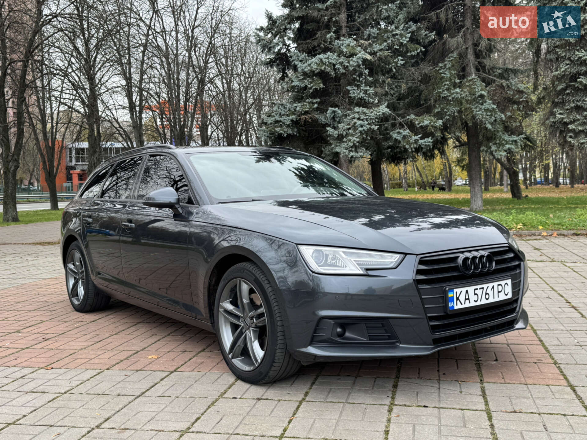 Audi A4 2016 VIN WAUZZZF42HA007949 фото оголошення 14 з 52