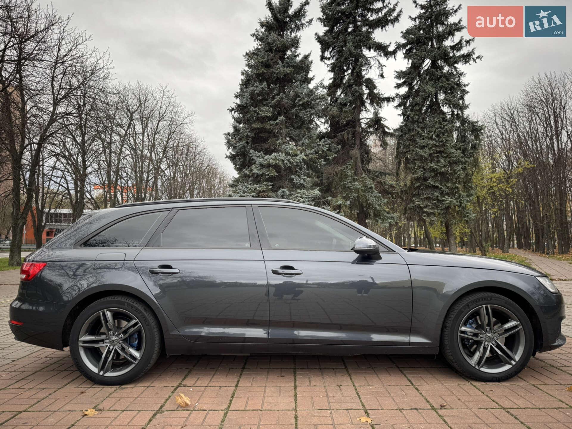 Audi A4 2016 VIN WAUZZZF42HA007949 фото оголошення 15 з 52