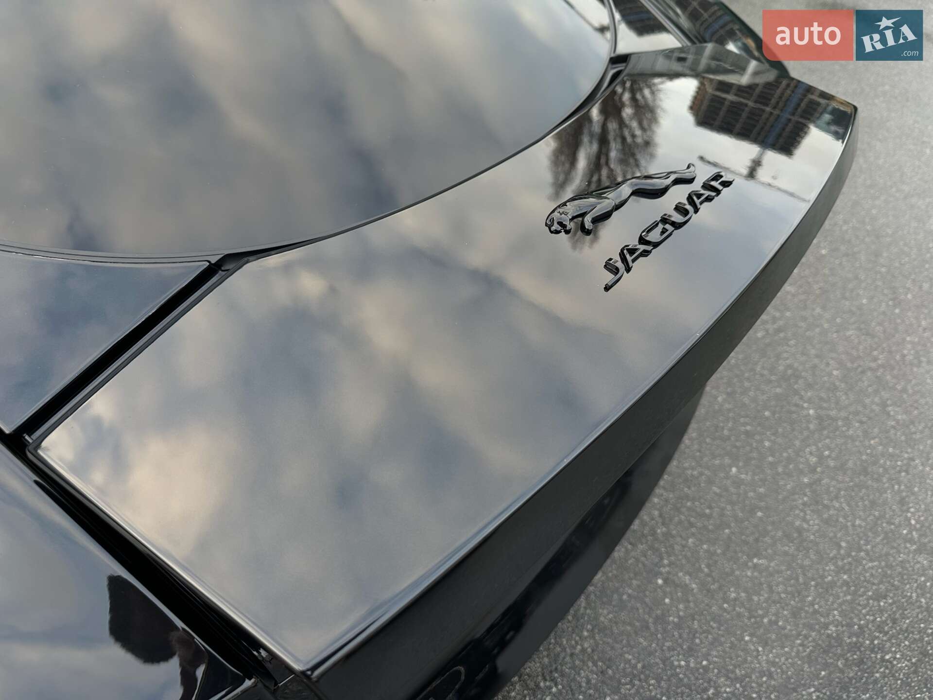 Jaguar F-Type 2023 VIN SAJDB1BX0RCK84125 фото оголошення 35 з 82