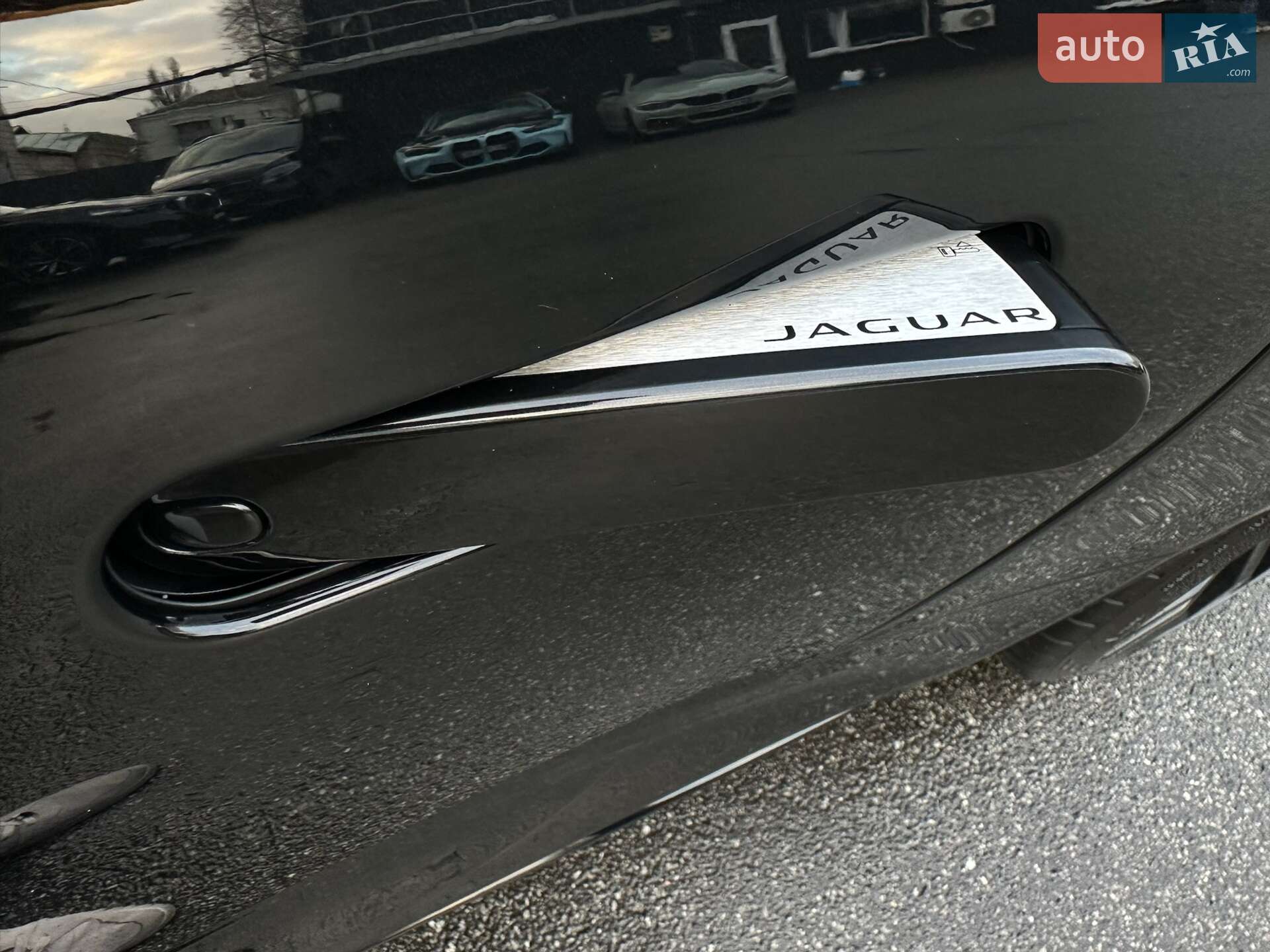 Jaguar F-Type 2023 VIN SAJDB1BX0RCK84125 фото оголошення 37 з 82