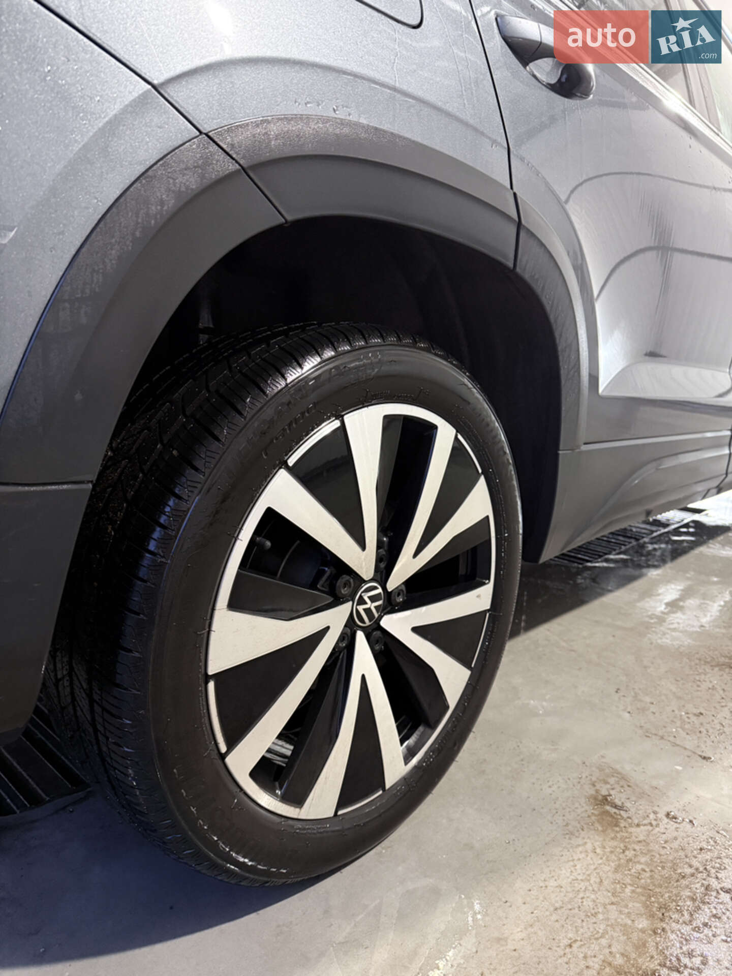 Volkswagen Taos 2024 VIN 3VVSX7B28RM115601 фото оголошення 9 з 71