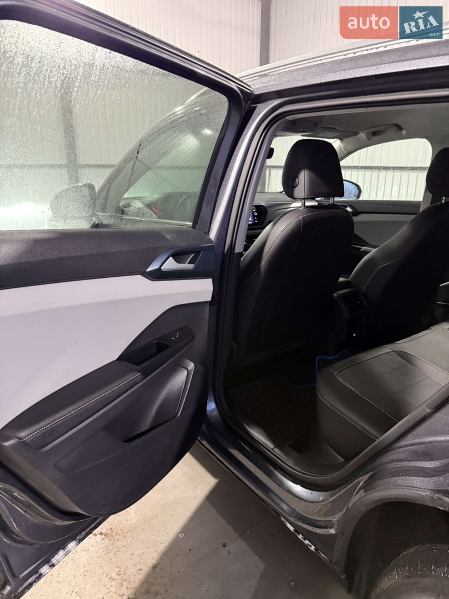 Volkswagen Taos 2024 VIN 3VVSX7B28RM115601 фото оголошення 22 з 71