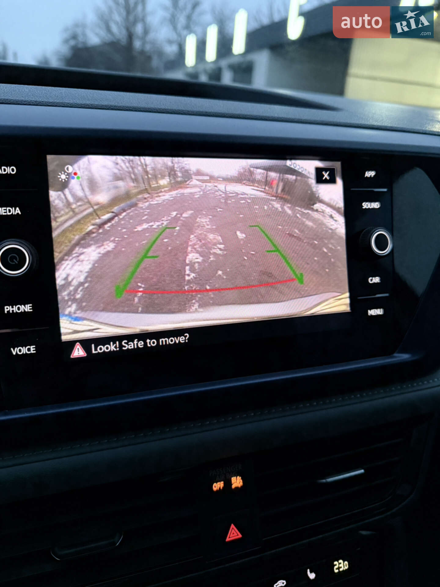 Volkswagen Taos 2024 VIN 3VVSX7B28RM115601 фото оголошення 31 з 71
