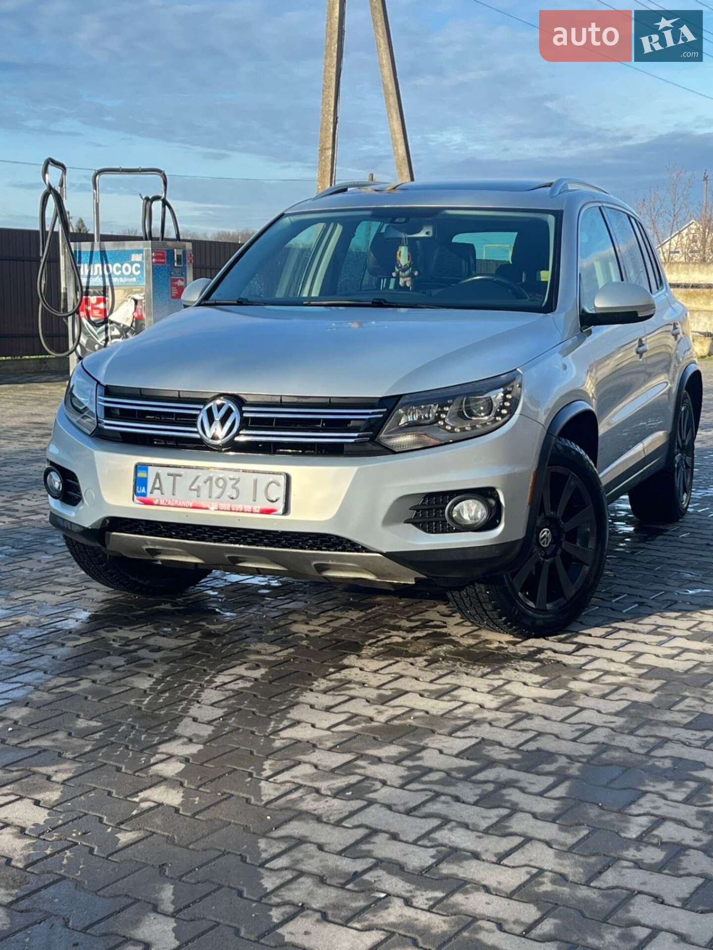 VOLKSWAGEN TIGUAN 2012 VIN WVGAV7AX6DW526920 фото оголошення 5 з 11