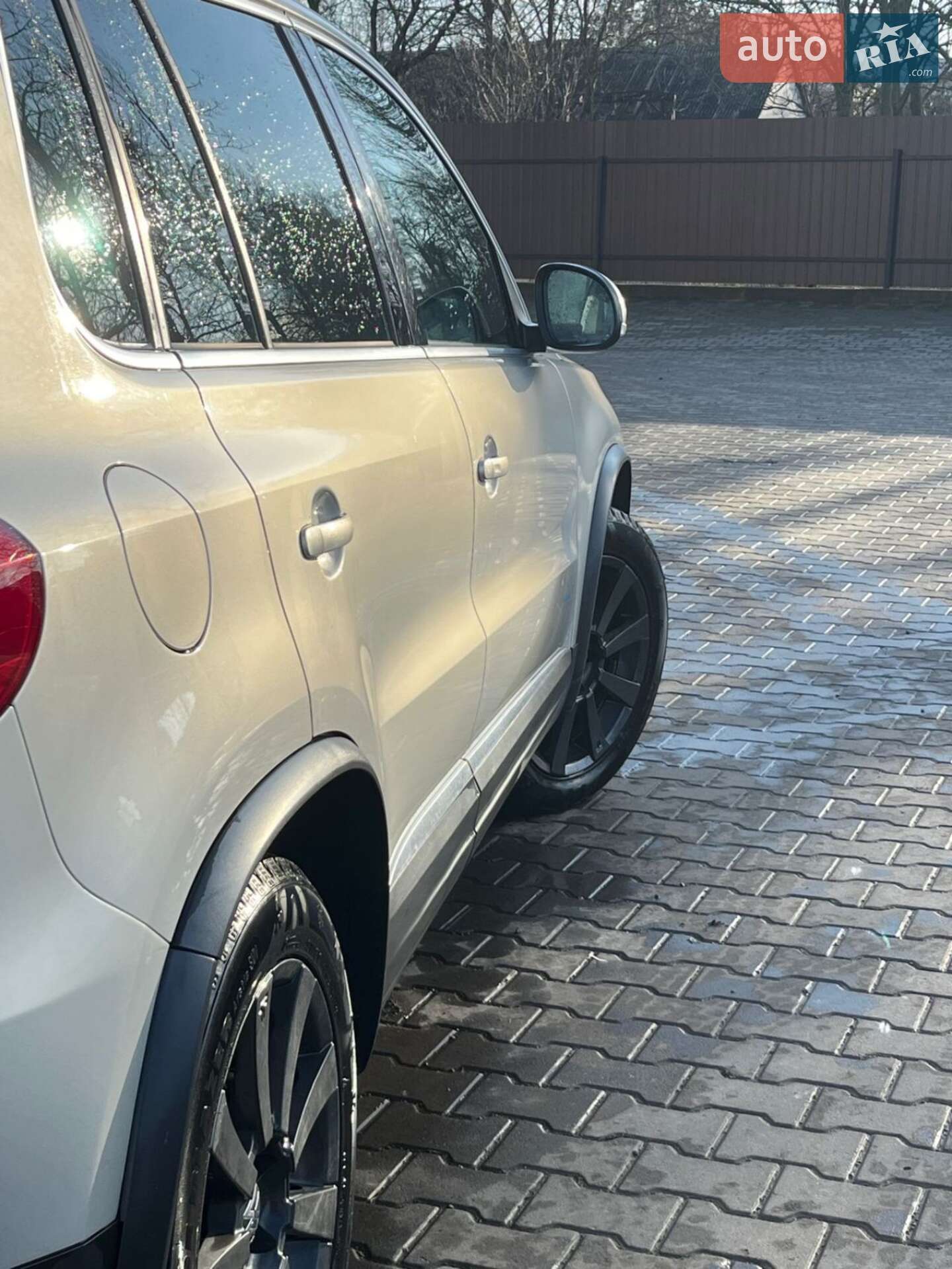 VOLKSWAGEN TIGUAN 2012 VIN WVGAV7AX6DW526920 фото оголошення 9 з 11