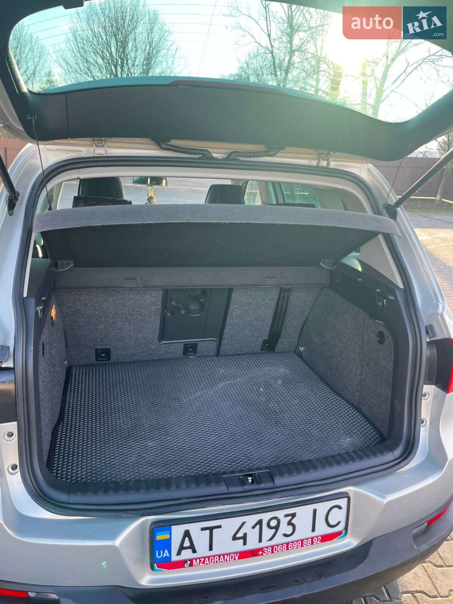 VOLKSWAGEN TIGUAN 2012 VIN WVGAV7AX6DW526920 фото оголошення 11 з 11