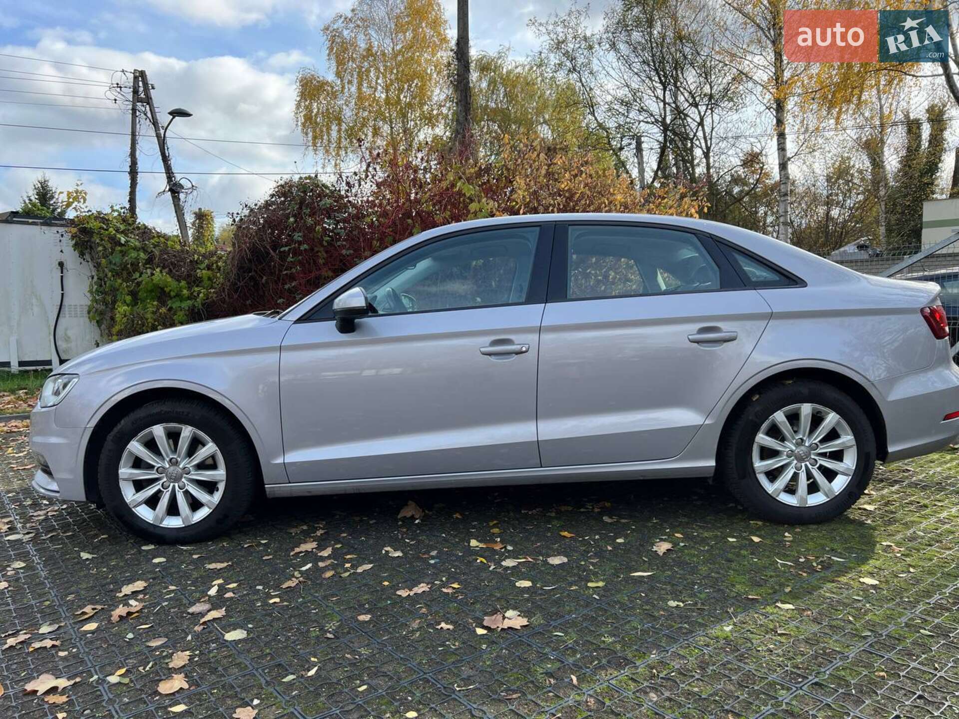 Audi A3 2014 VIN WAUZZZ8V8E1034204 фото оголошення 3 з 12