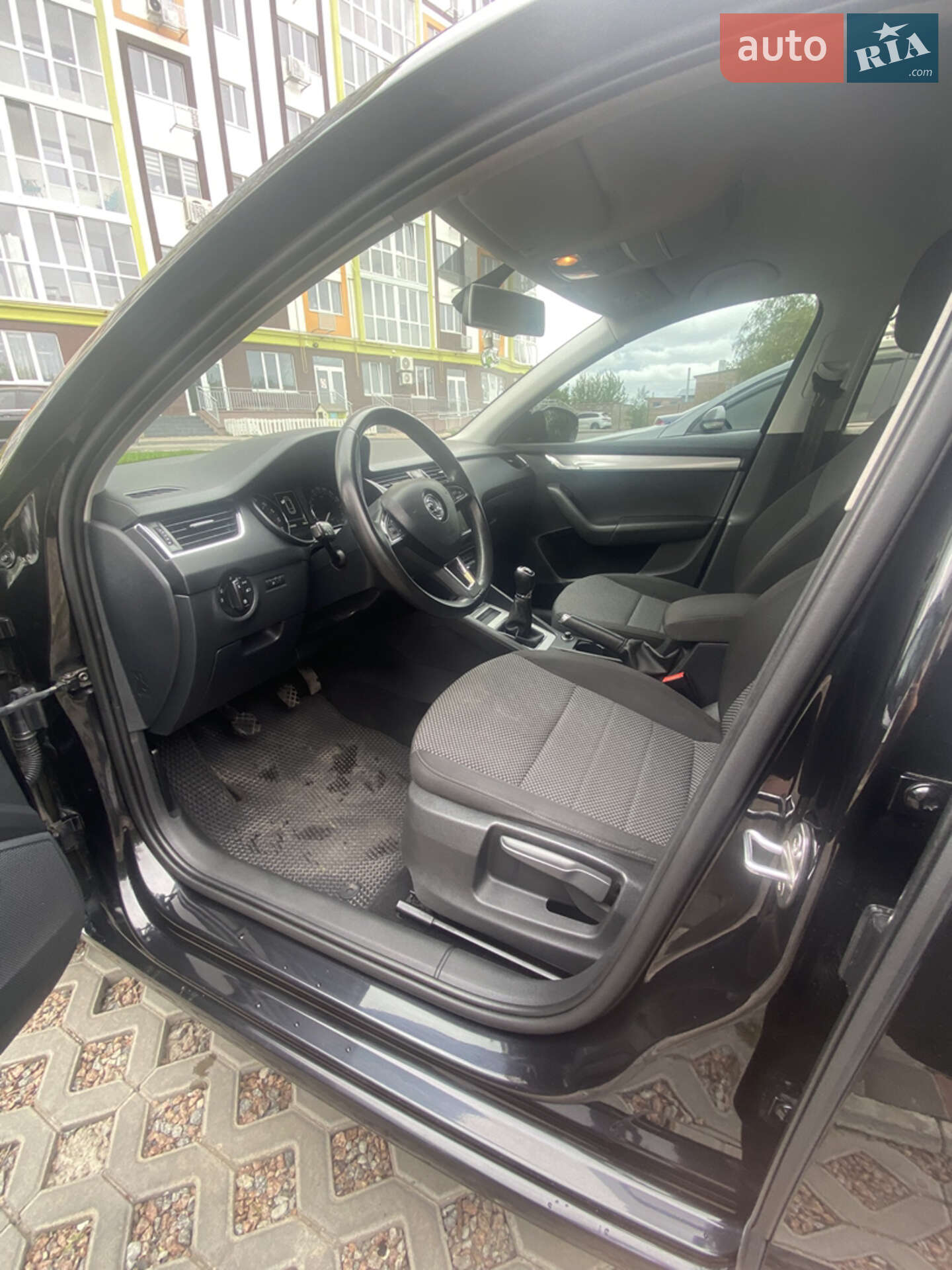 Skoda Octavia 2016 VIN TMBJG9NE4G0184894 фото оголошення 23 з 28