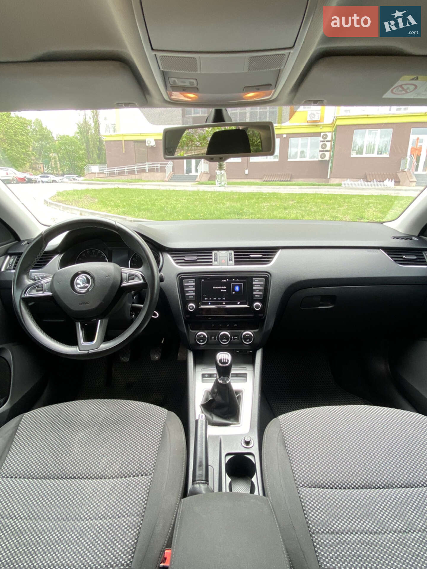 Skoda Octavia 2016 VIN TMBJG9NE4G0184894 фото оголошення 27 з 28