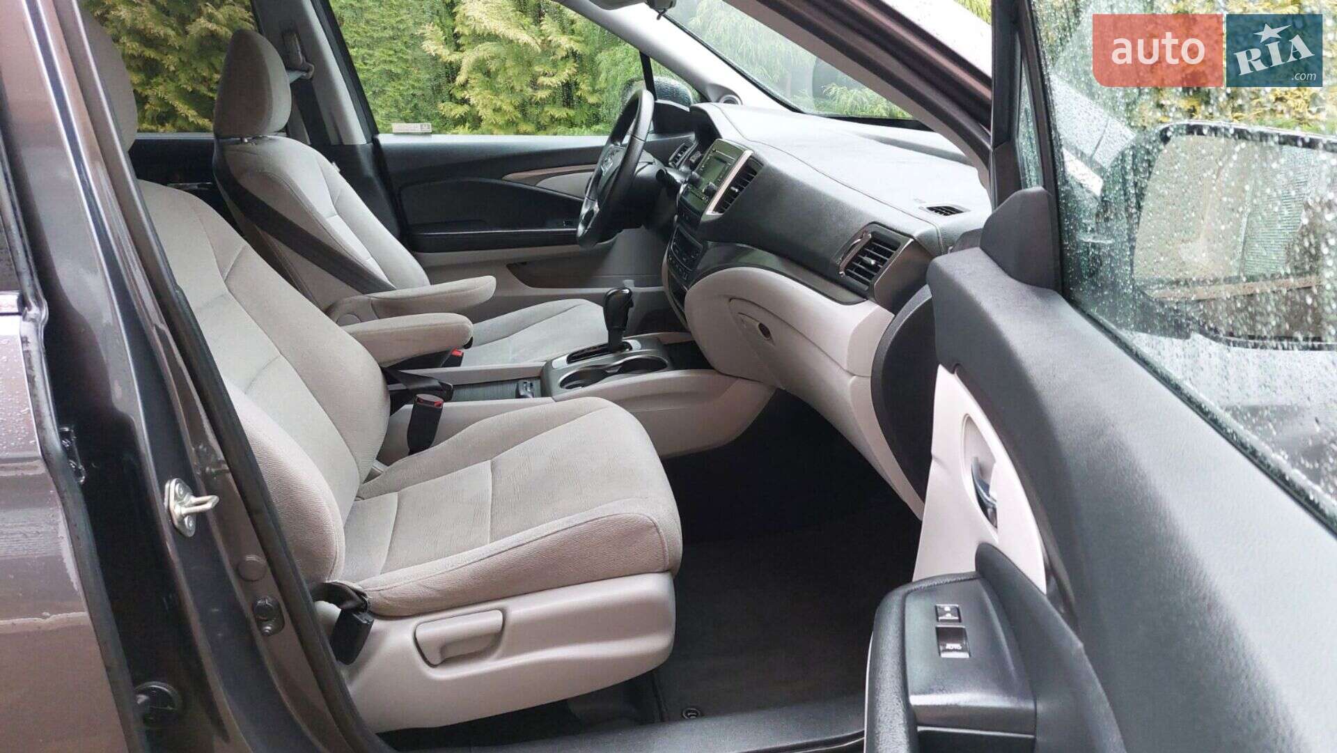 Honda Pilot 2019 VIN 5FNYF5H19KB026032 фото оголошення 4 з 13
