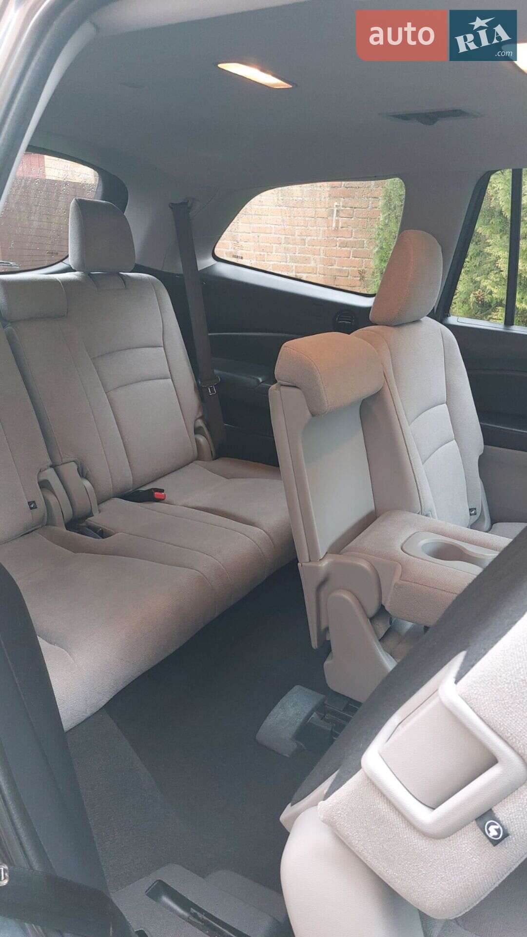 Honda Pilot 2019 VIN 5FNYF5H19KB026032 фото оголошення 9 з 13