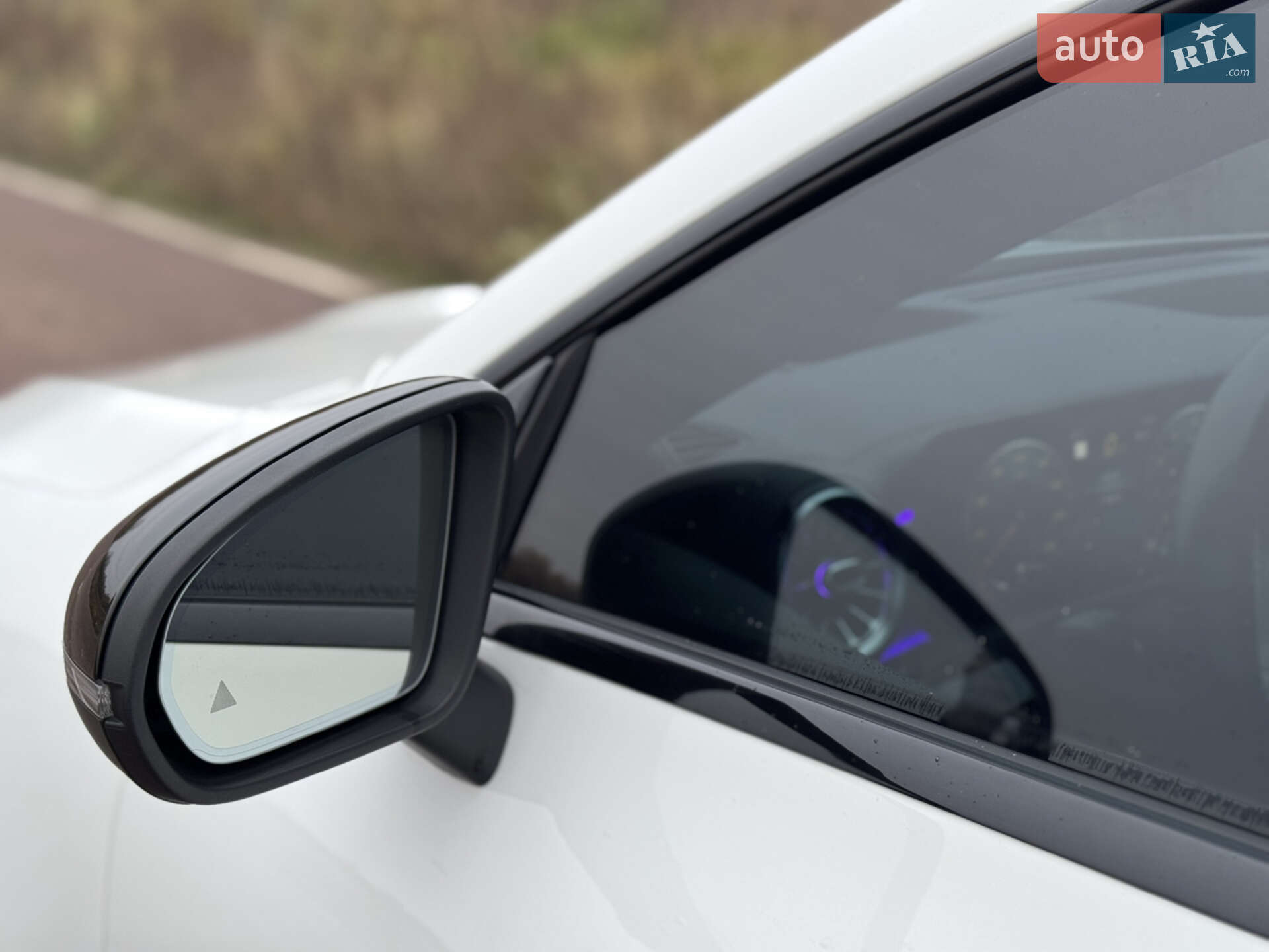 Mercedes-Benz CLA-Class 2019 VIN WDD5J4GB5LN036748 фото оголошення 17 з 54