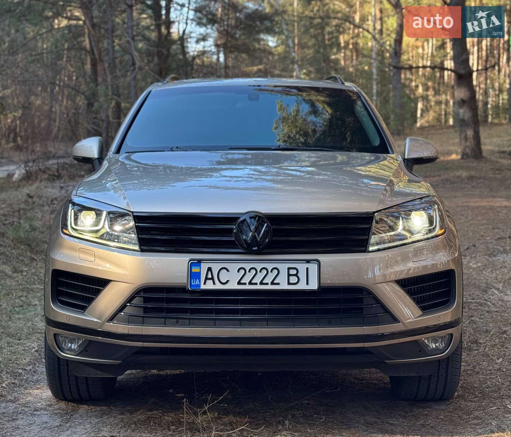 Volkswagen Touareg 2015 VIN WVGEP9BP1FD006564 фото оголошення 4 з 12