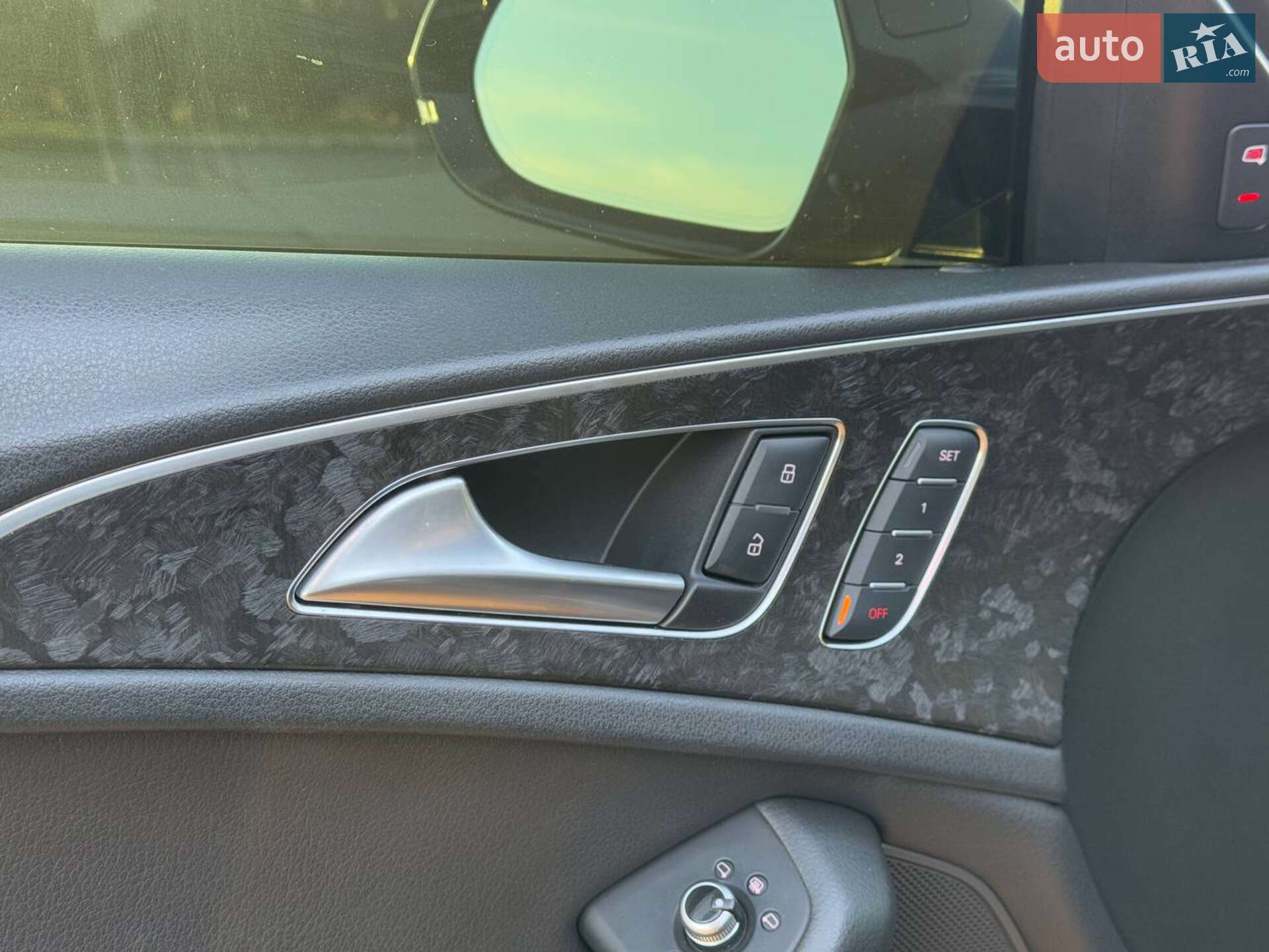 Audi A6 2014 VIN WAUHGAFC2EN015046 фото оголошення 16 з 39
