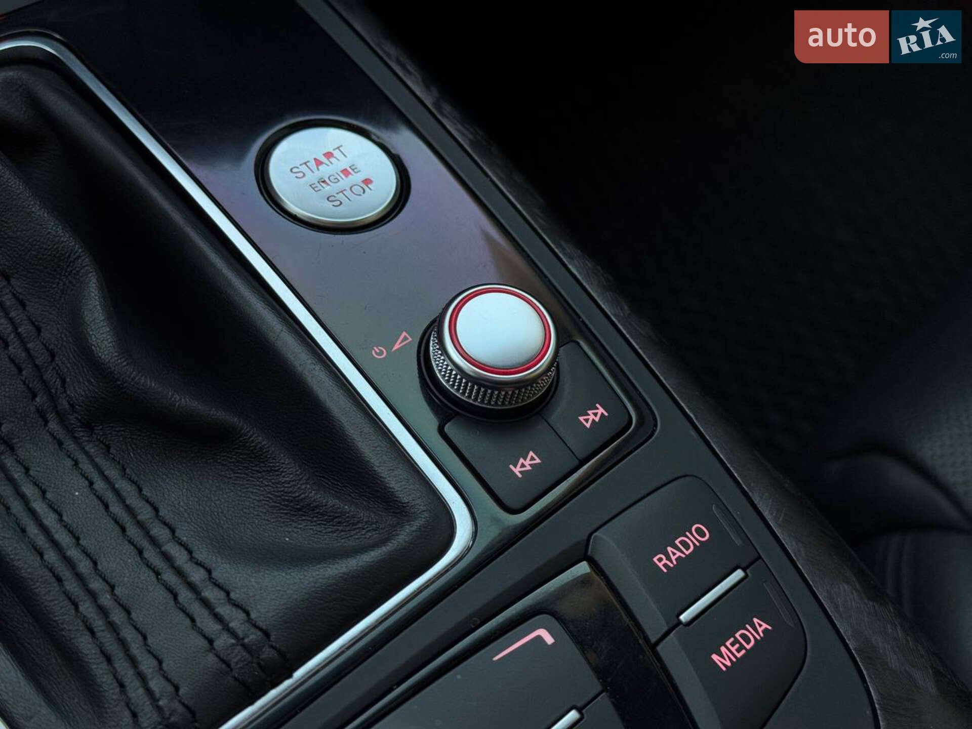 Audi A6 2014 VIN WAUHGAFC2EN015046 фото оголошення 38 з 39
