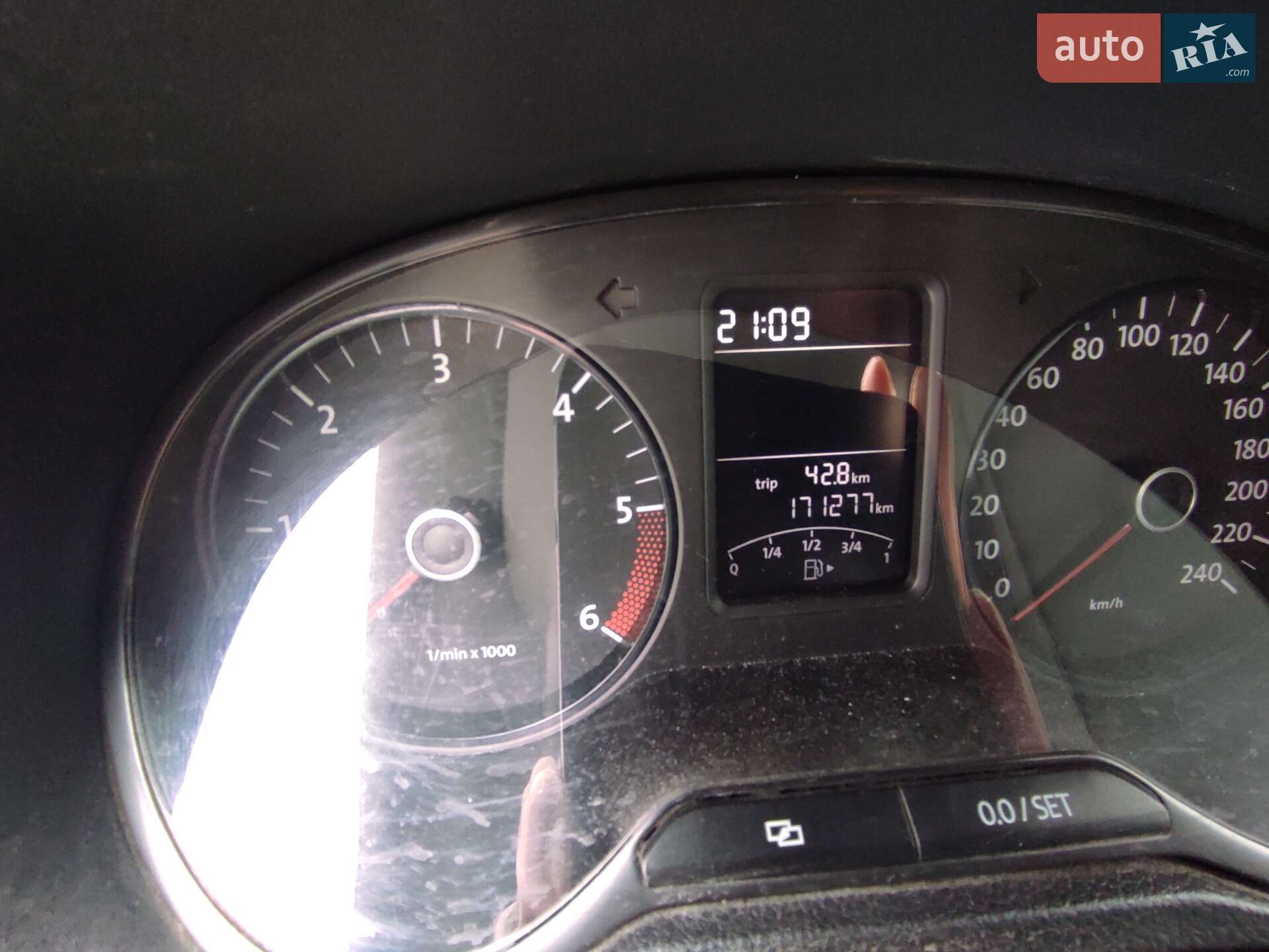Volkswagen Polo 2011 VIN WVWZZZ6RZCY002046 фото оголошення 8 з 14