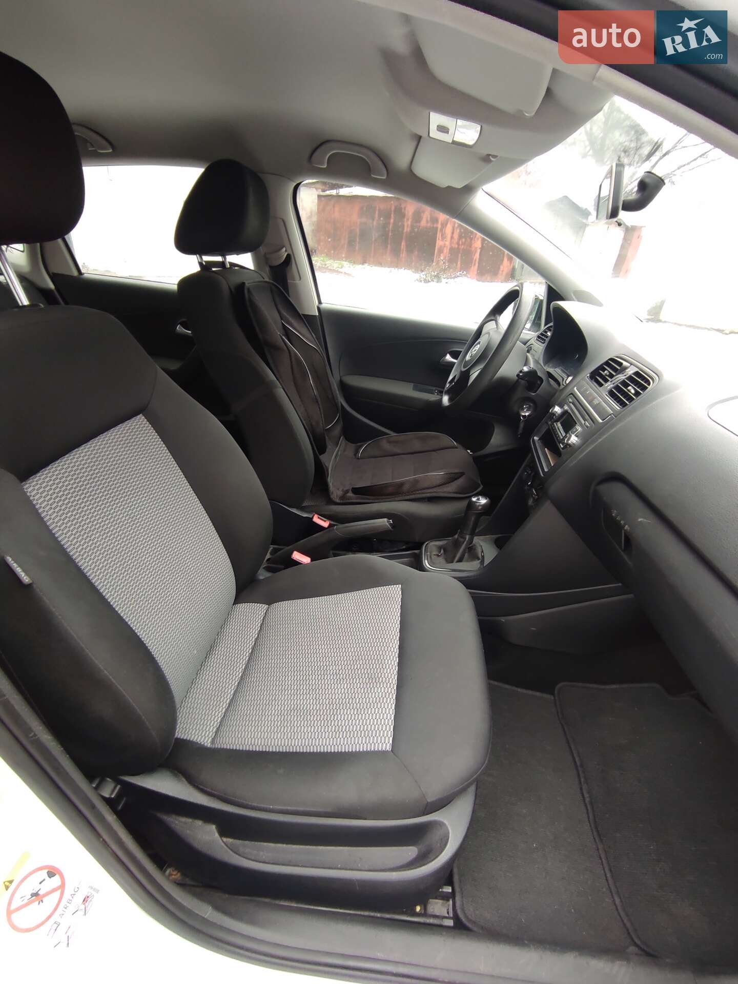 Volkswagen Polo 2011 VIN WVWZZZ6RZCY002046 фото оголошення 10 з 14