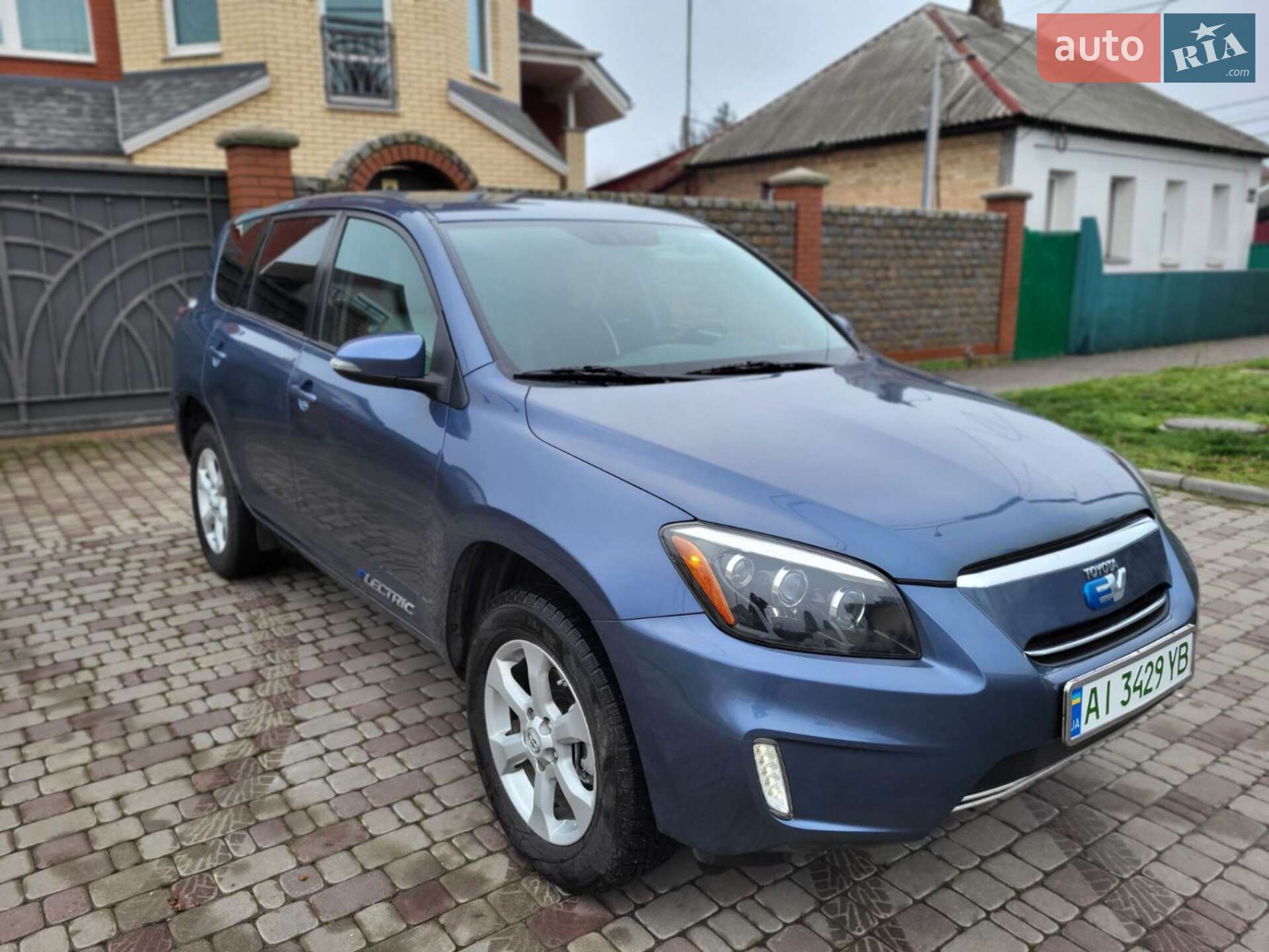 Toyota RAV4 EV 2014 VIN 2T3YL4DV9EW003473 фото оголошення 2 з 26
