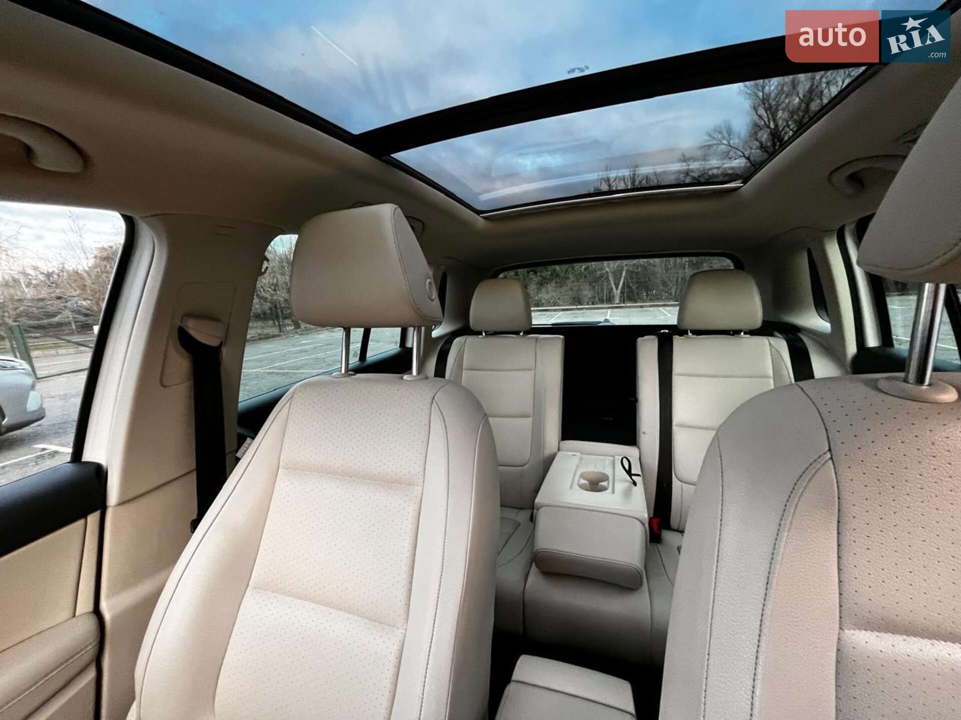 Volkswagen Tiguan 2012 VIN WVGAV7AX5CW564668 фото оголошення 2 з 22