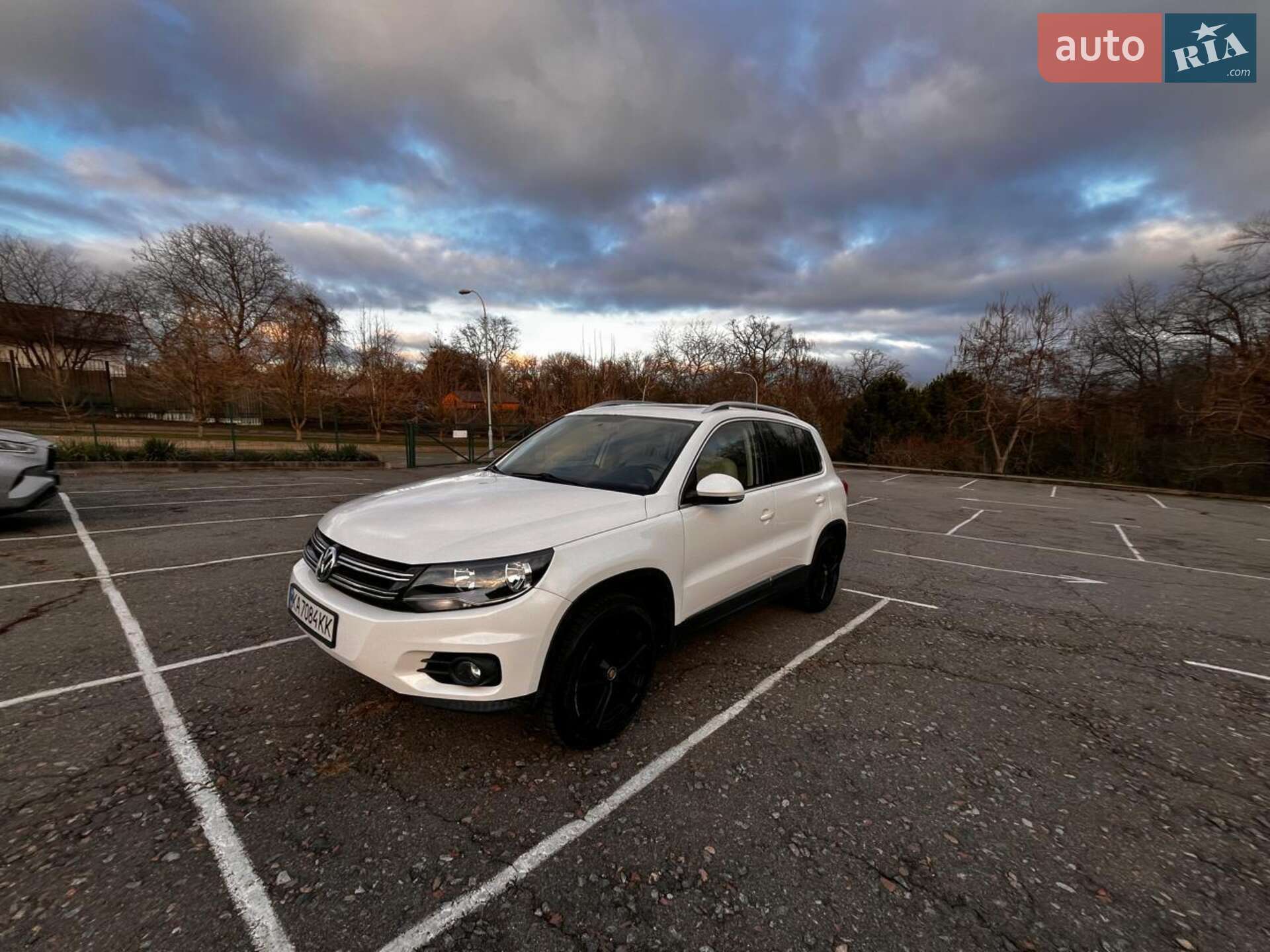 Volkswagen Tiguan 2012 VIN WVGAV7AX5CW564668 фото оголошення 4 з 22