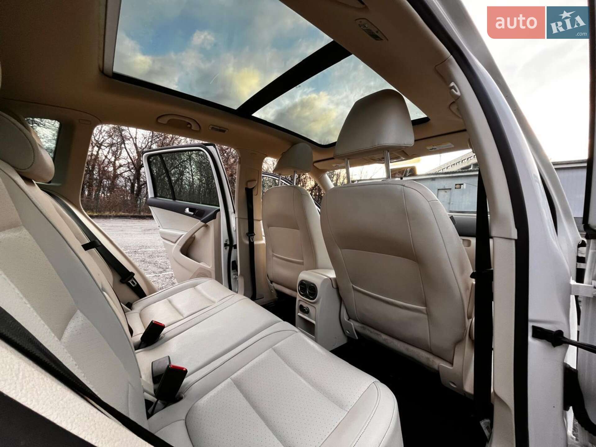 Volkswagen Tiguan 2012 VIN WVGAV7AX5CW564668 фото оголошення 13 з 22