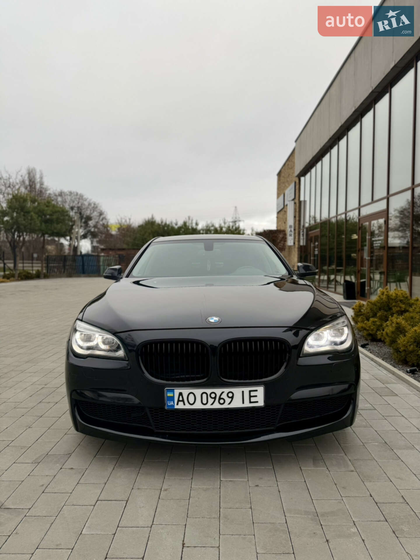 BMW 7 Series 2014 VIN WBAYC41000DZ77337 фото оголошення 11 з 19