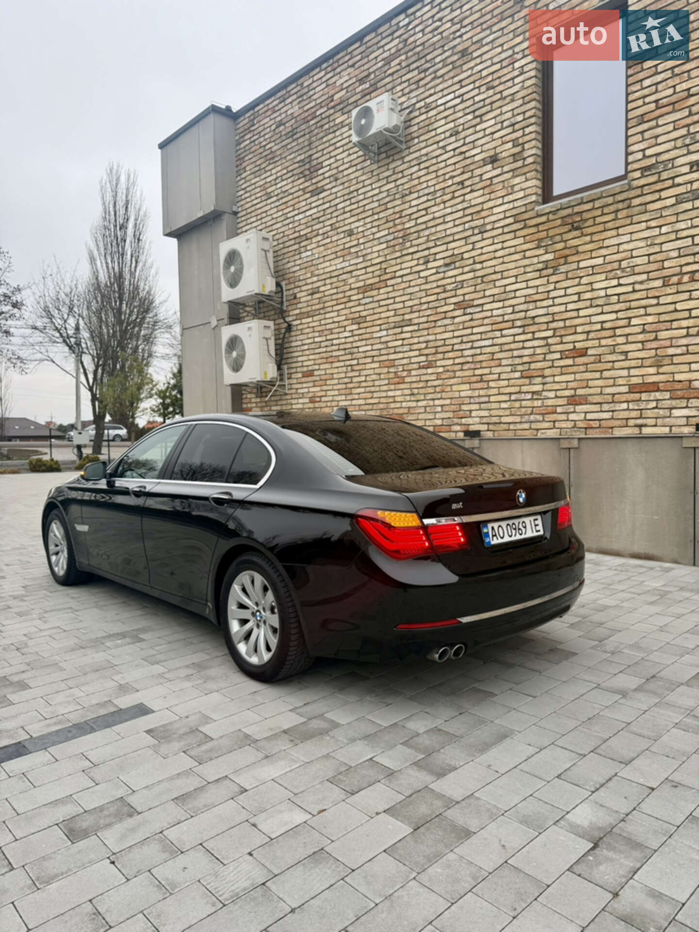 BMW 7 Series 2014 VIN WBAYC41000DZ77337 фото оголошення 7 з 19