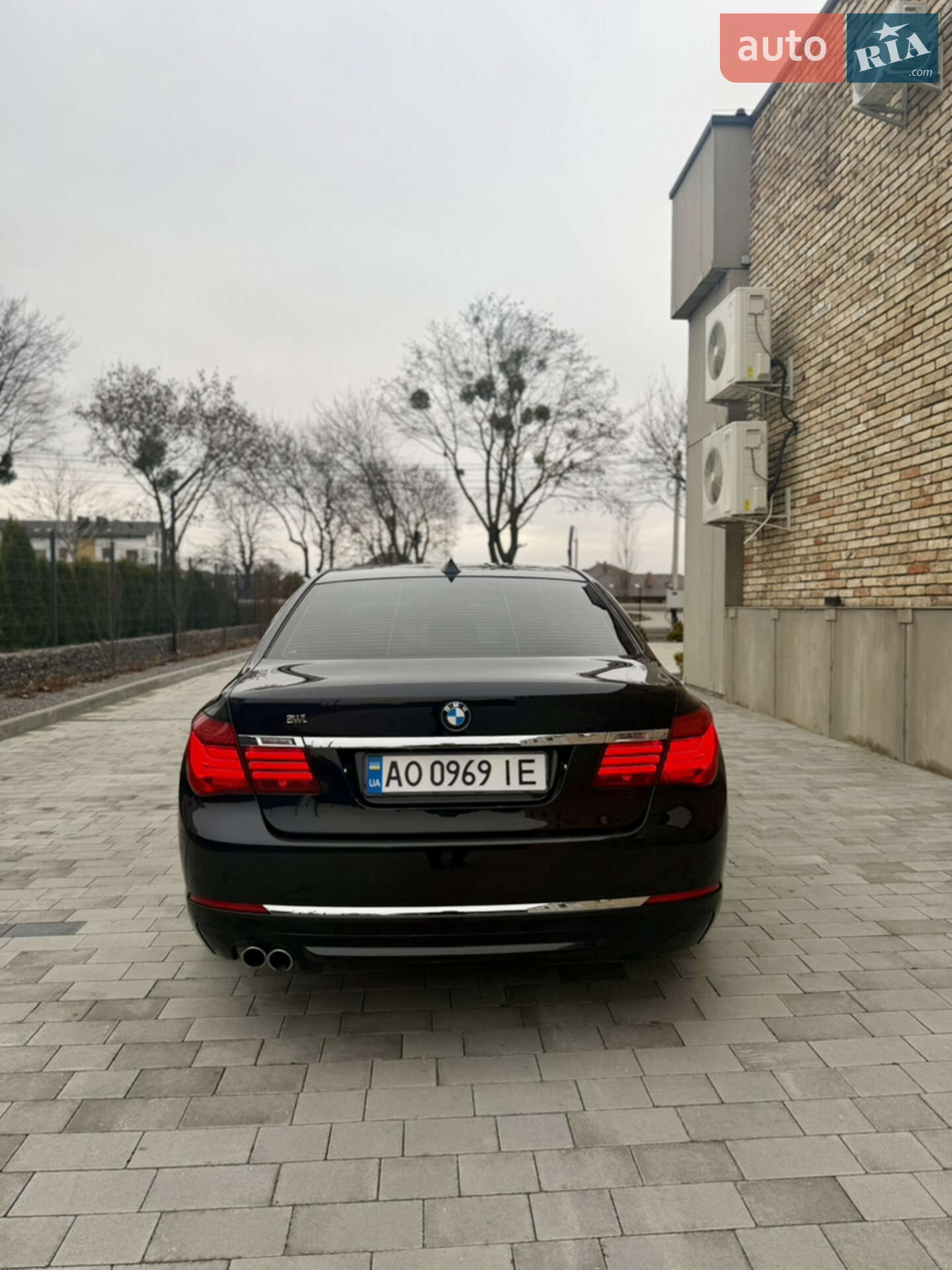 BMW 7 Series 2014 VIN WBAYC41000DZ77337 фото оголошення 9 з 19
