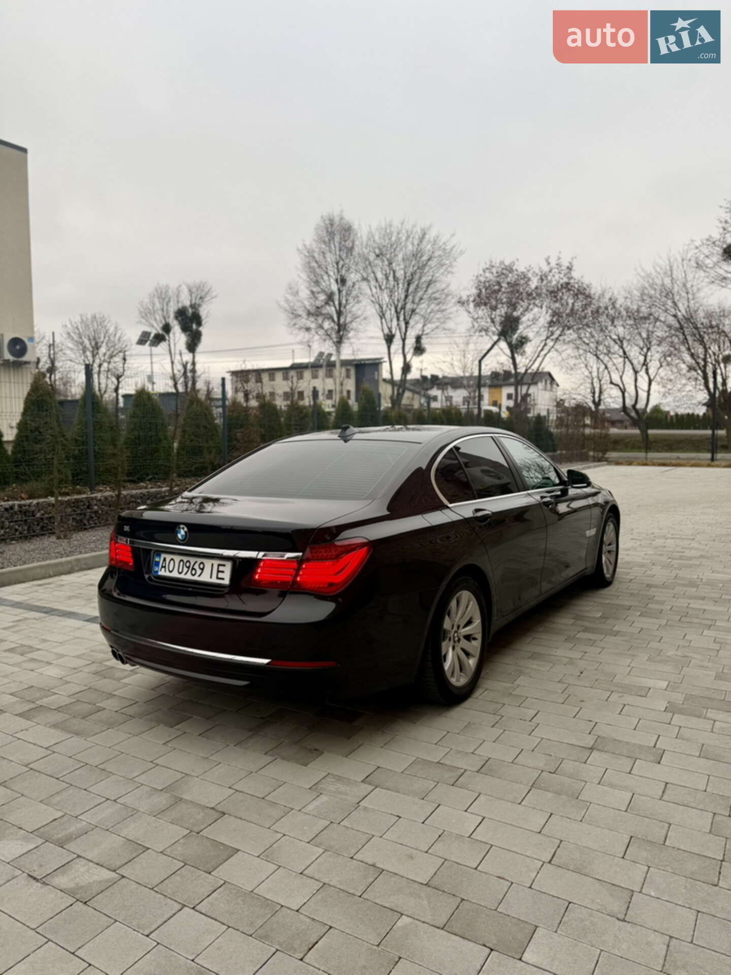 BMW 7 Series 2014 VIN WBAYC41000DZ77337 фото оголошення 8 з 19