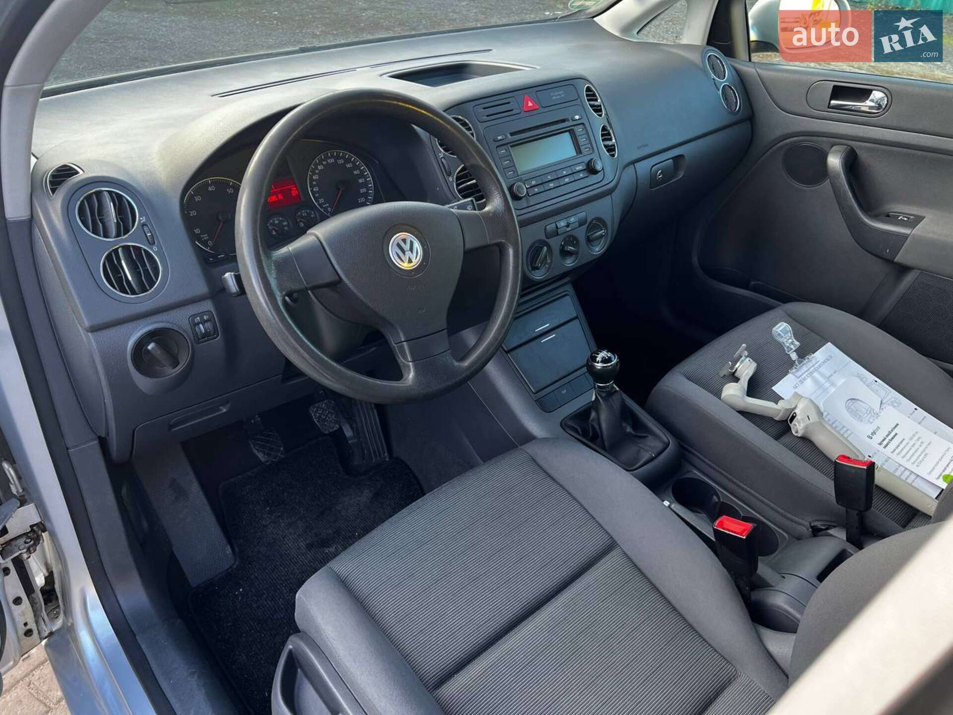 Volkswagen Golf Plus 2004 VIN WVWZZZ1KZ5W500394 фото оголошення 21 з 41