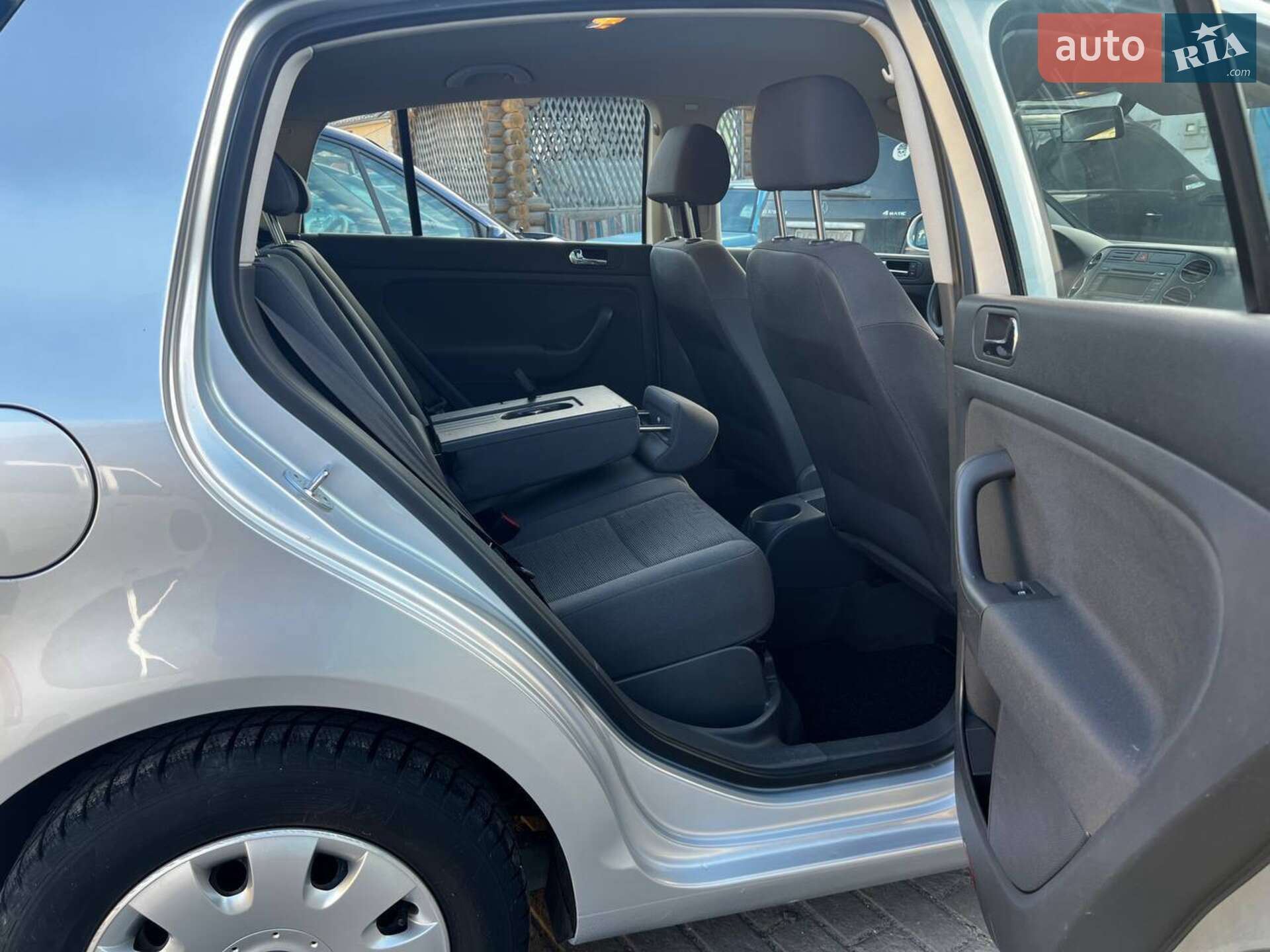 Volkswagen Golf Plus 2004 VIN WVWZZZ1KZ5W500394 фото оголошення 35 з 41