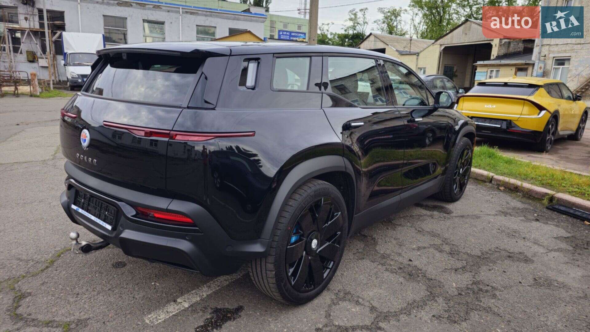 Fisker Ocean 2023 VIN VCF1EBE25PG010830 фото оголошення 3 з 75