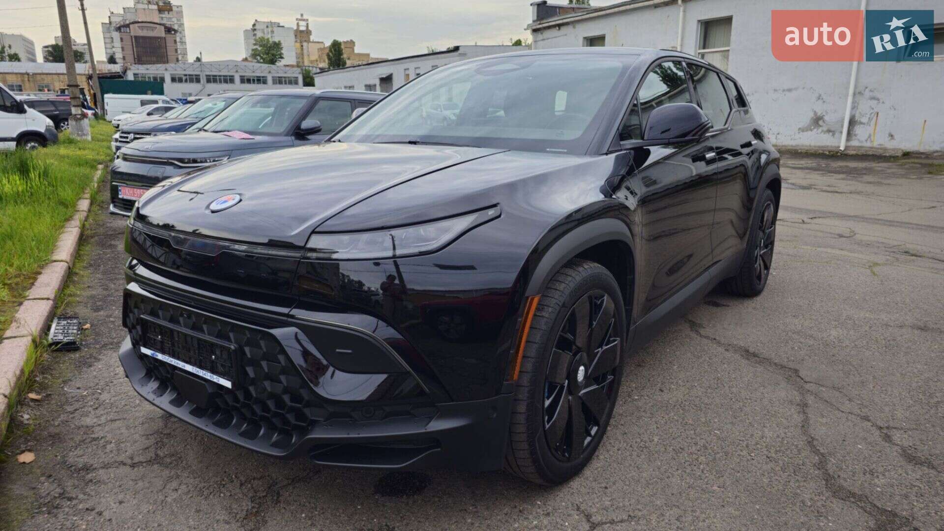 Fisker Ocean 2023 VIN VCF1EBE25PG010830 фото оголошення 4 з 75
