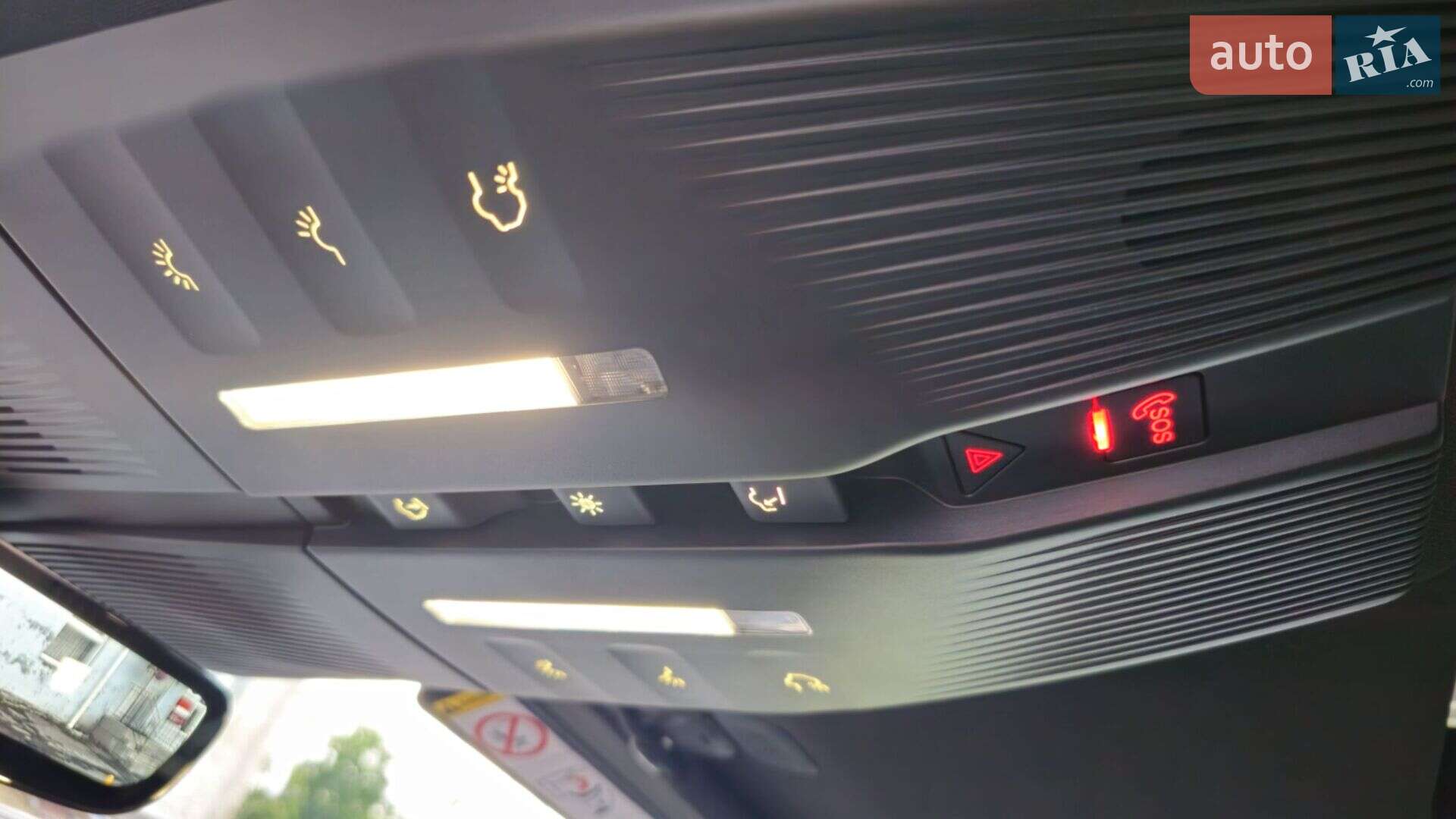 Fisker Ocean 2023 VIN VCF1EBE25PG010830 фото оголошення 47 з 75
