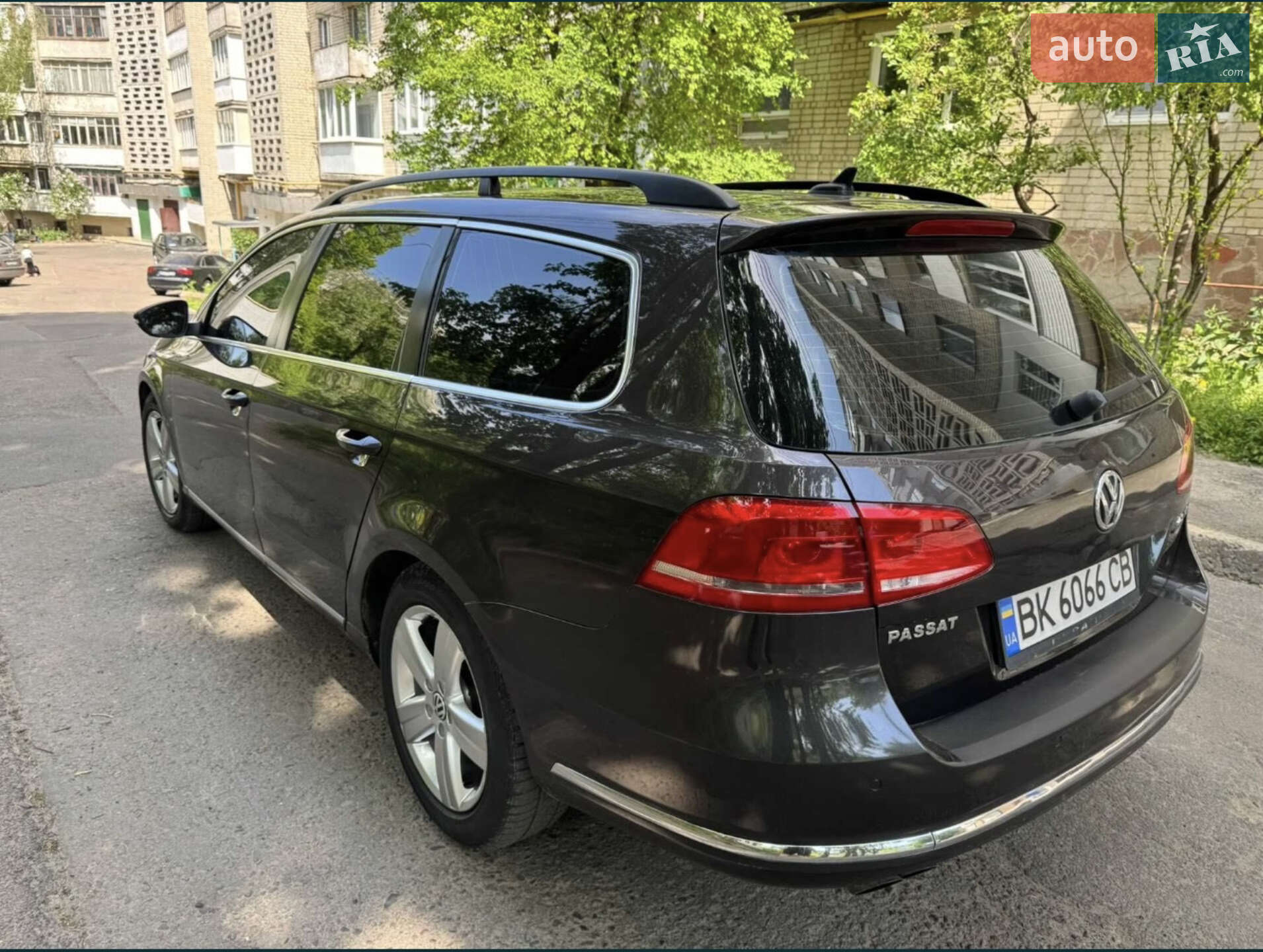 Volkswagen Passat 2011 VIN WVWZZZ3CZBE328067 фото оголошення 6 з 13