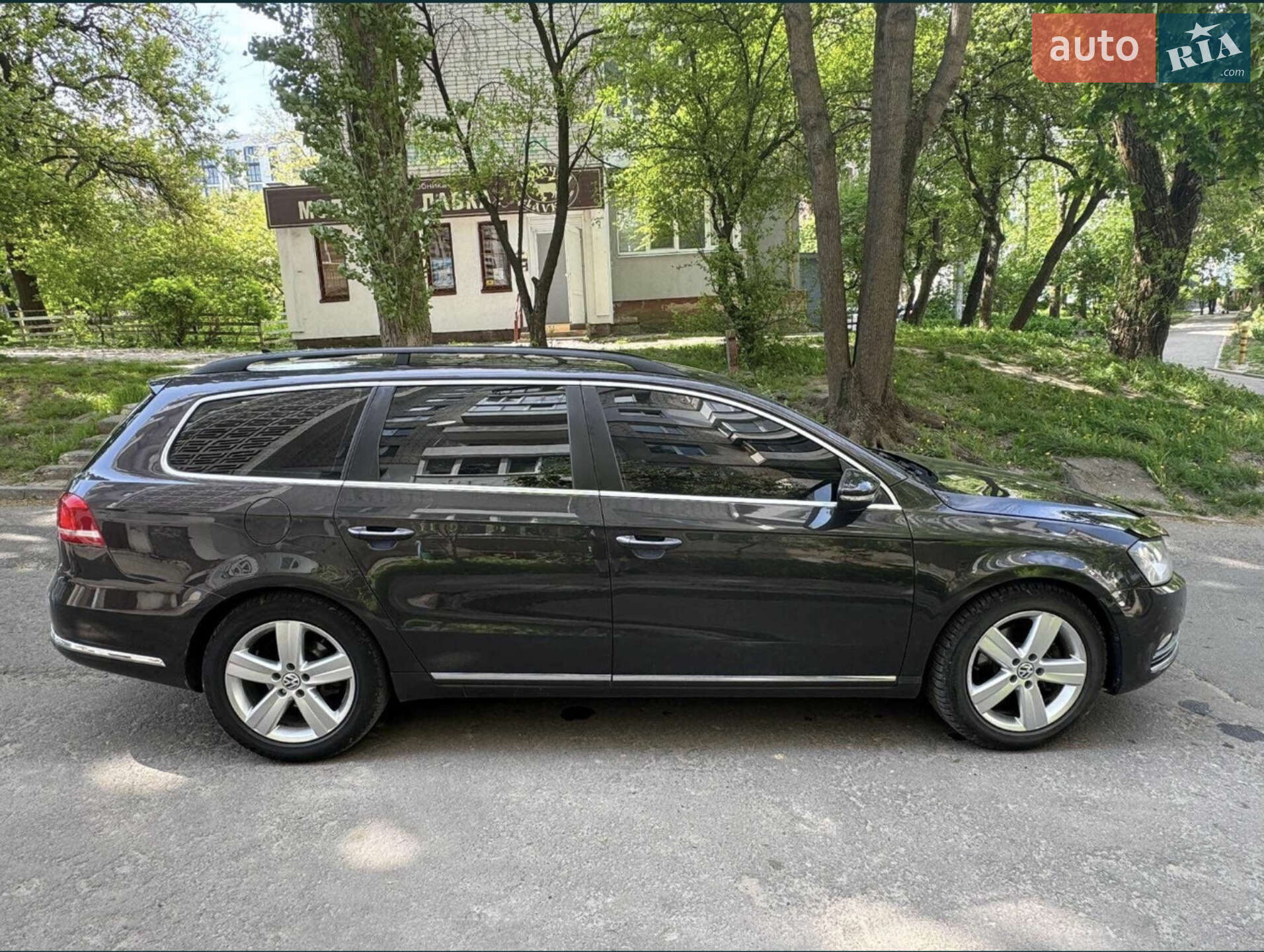 Volkswagen Passat 2011 VIN WVWZZZ3CZBE328067 фото оголошення 7 з 13