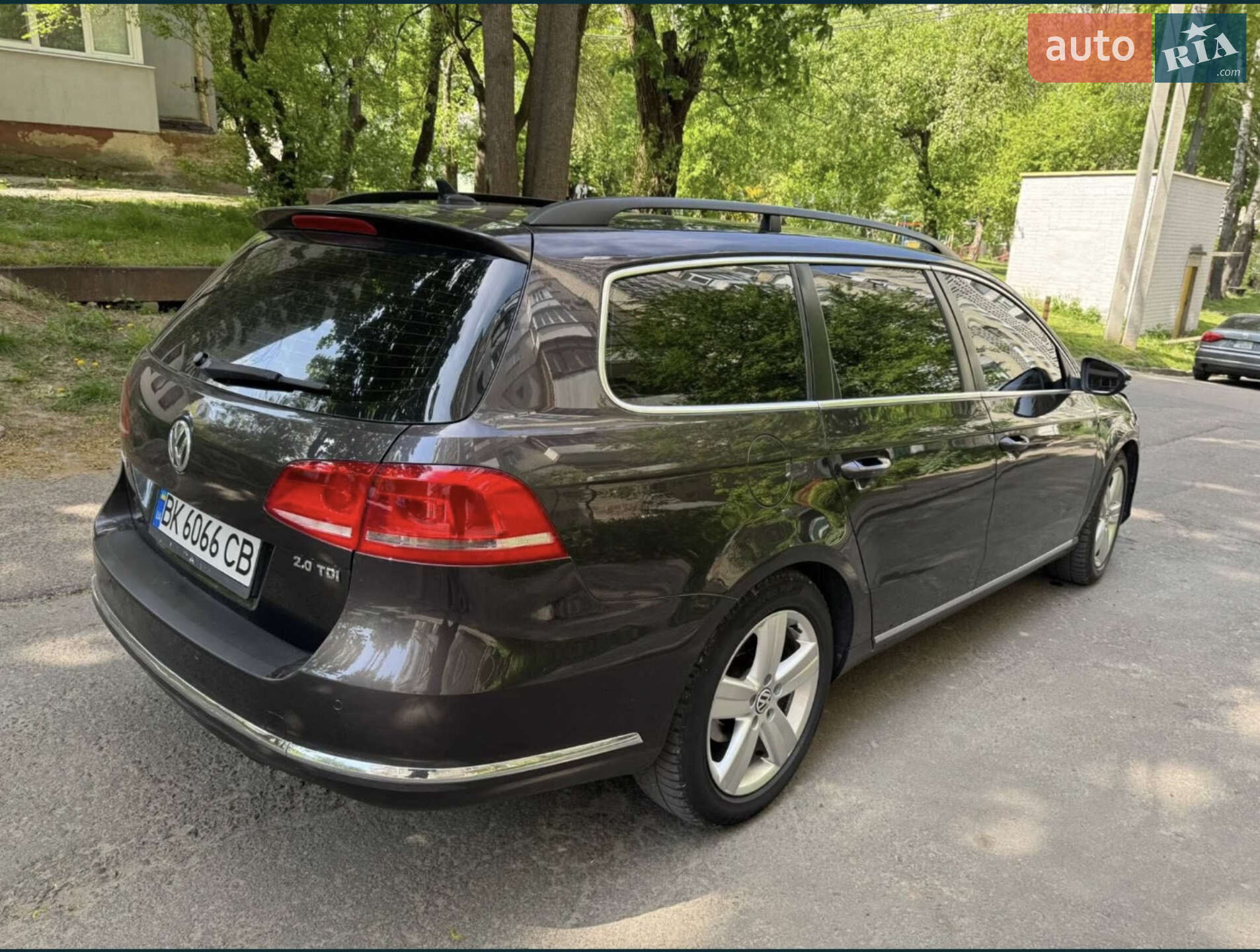 Volkswagen Passat 2011 VIN WVWZZZ3CZBE328067 фото оголошення 9 з 13