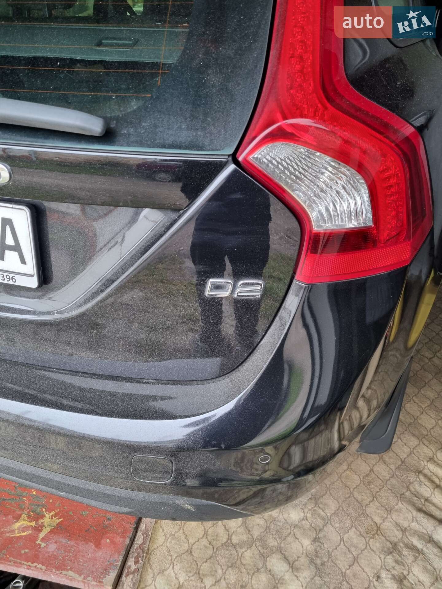 Volvo V60 2012 VIN YV1FW84A1D1113225 фото оголошення 4 з 14