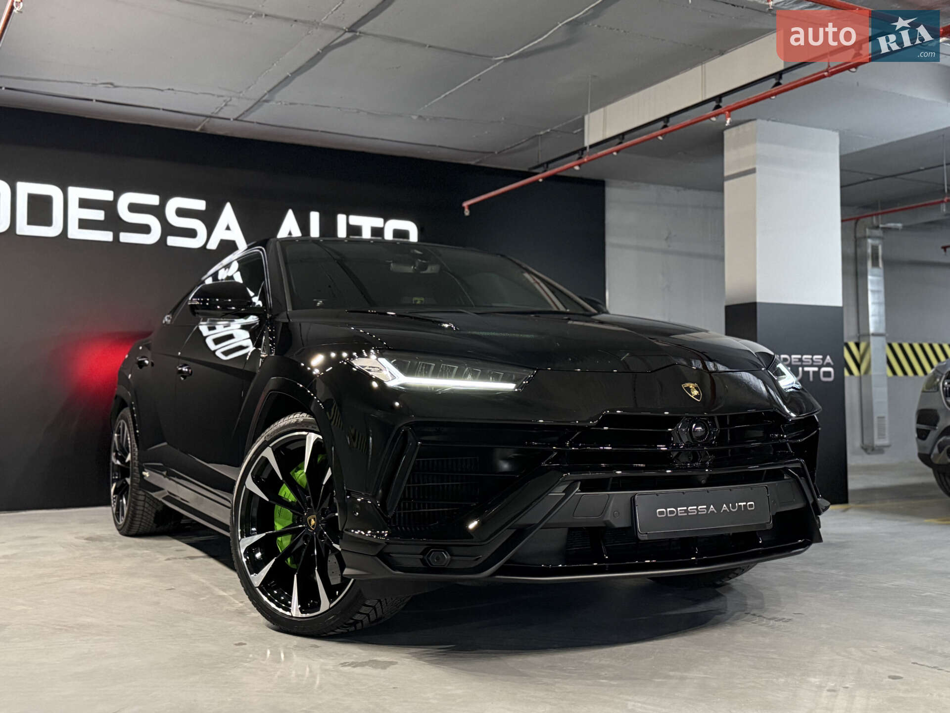 Lamborghini Urus 2023 VIN ZPBUB3ZL5PLA27321 фото оголошення 7 з 35