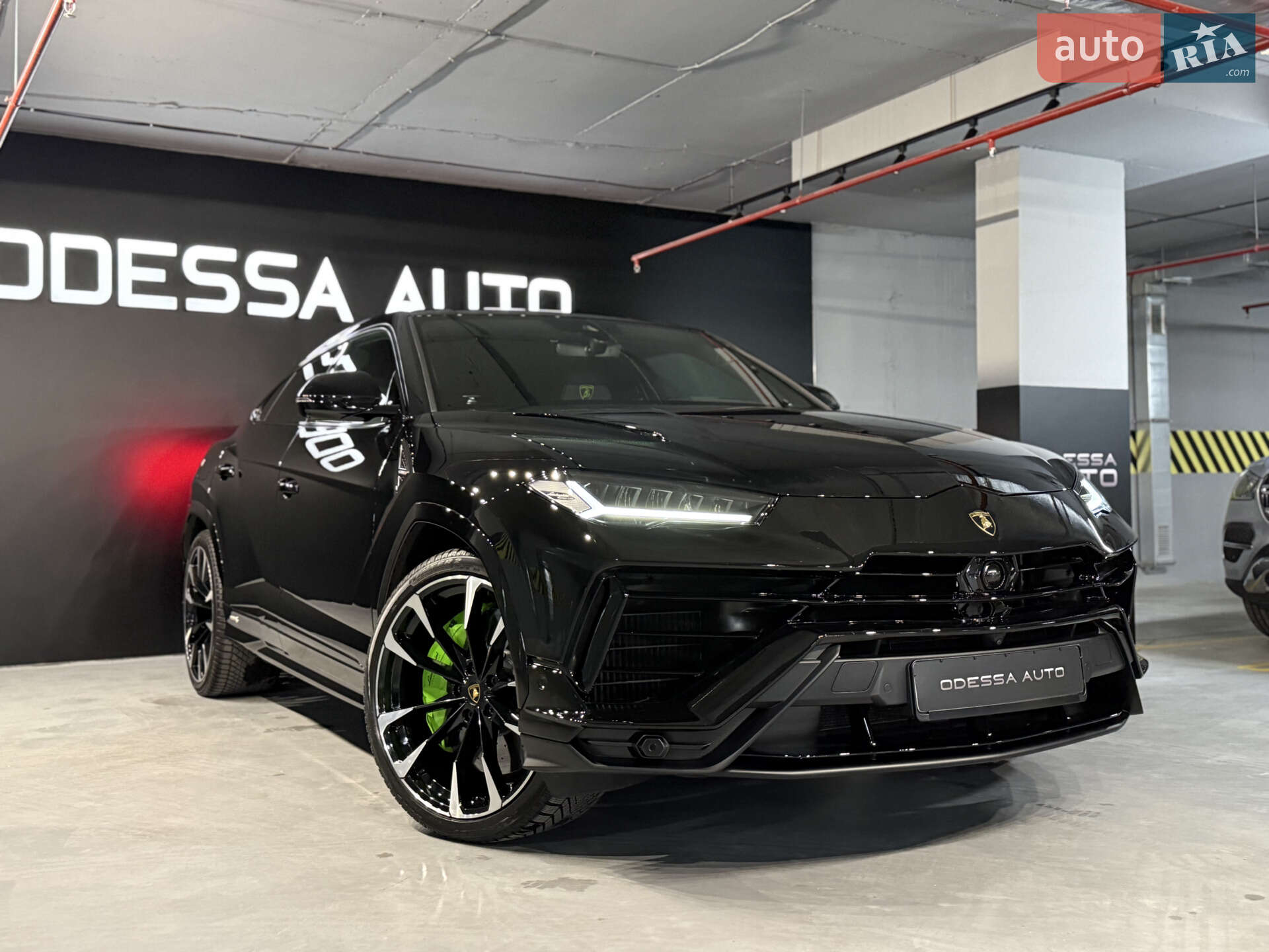 Lamborghini Urus 2023 VIN ZPBUB3ZL5PLA27321 фото оголошення 9 з 35