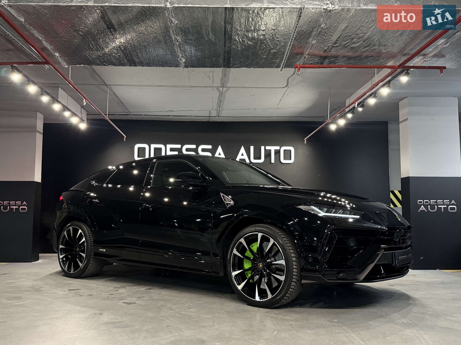 Lamborghini Urus 2023 VIN ZPBUB3ZL5PLA27321 фото оголошення 6 з 35