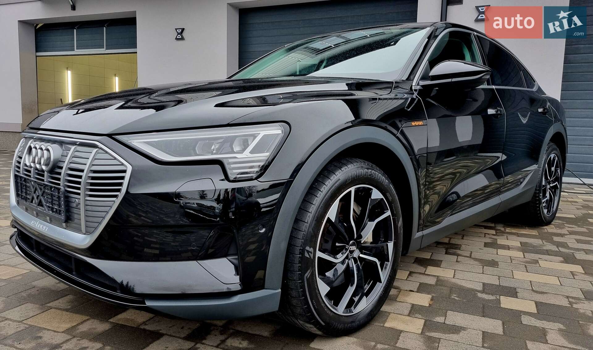Audi e-tron Sportback 2022 VIN WAUZZZGE6NB016750 фото оголошення 33 з 106