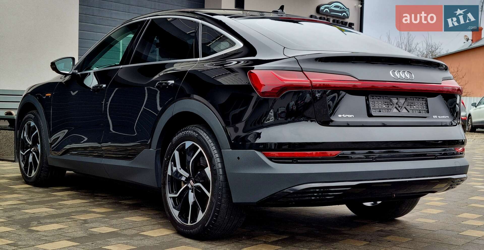 Audi e-tron Sportback 2022 VIN WAUZZZGE6NB016750 фото оголошення 18 з 106