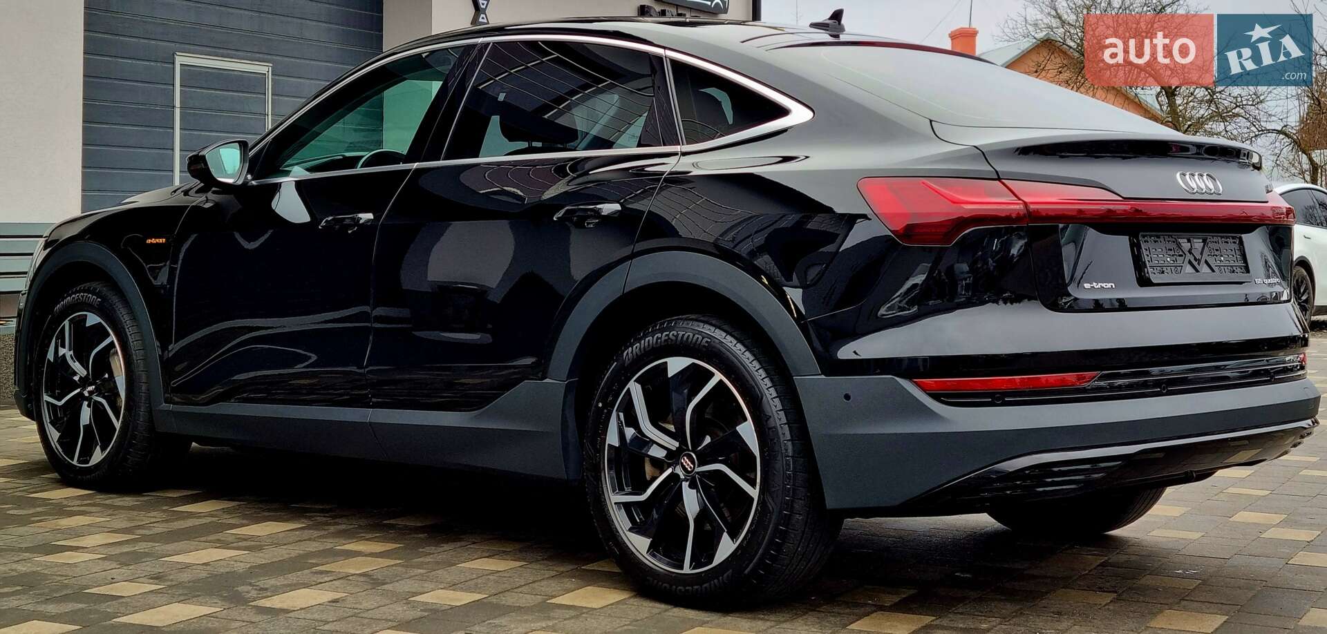 Audi e-tron Sportback 2022 VIN WAUZZZGE6NB016750 фото оголошення 26 з 106