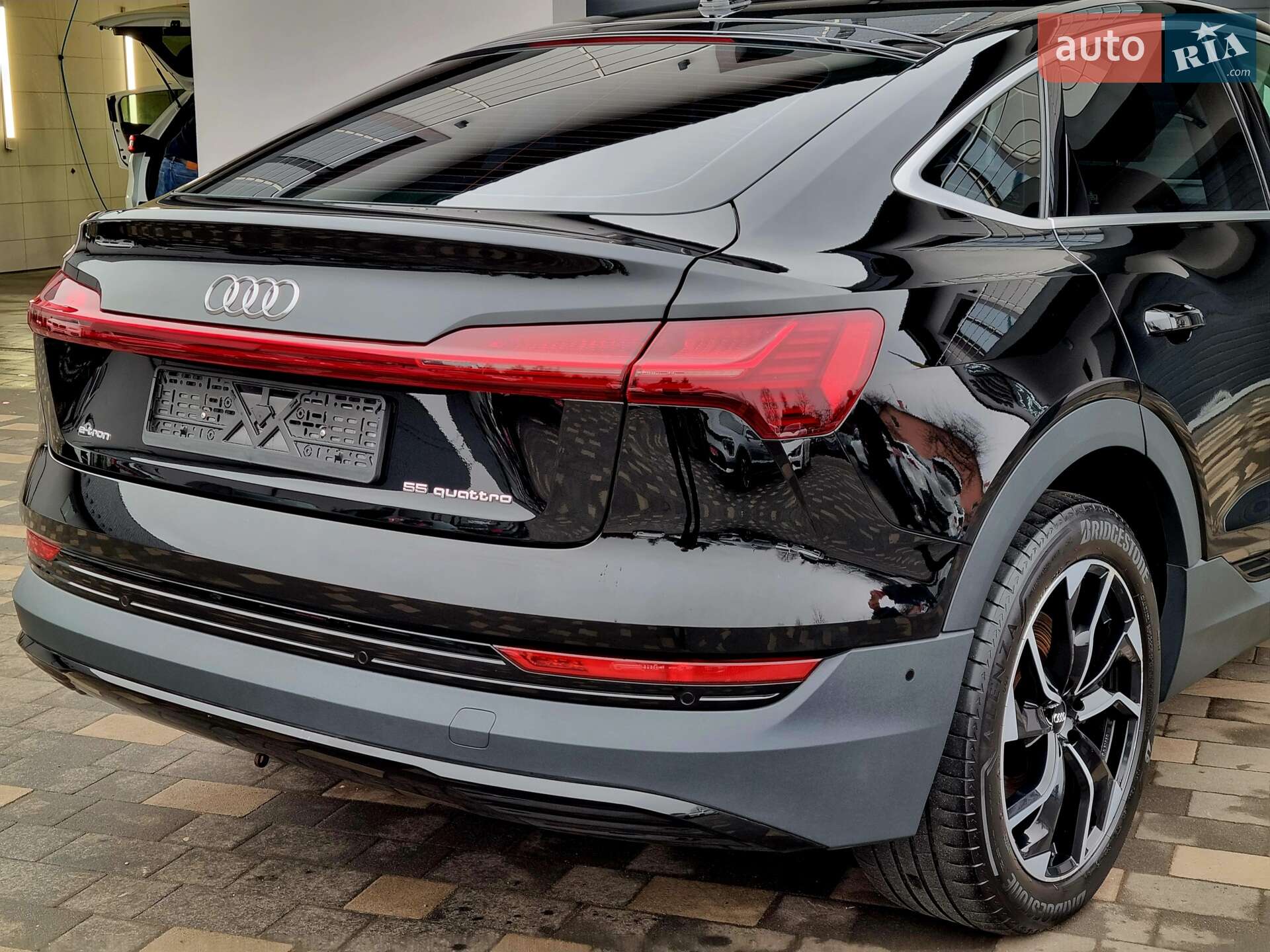 Audi e-tron Sportback 2022 VIN WAUZZZGE6NB016750 фото оголошення 17 з 106
